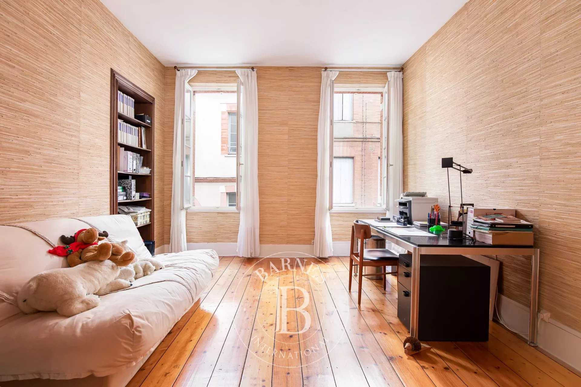 Toulouse  - Apartment 4 Bedrooms