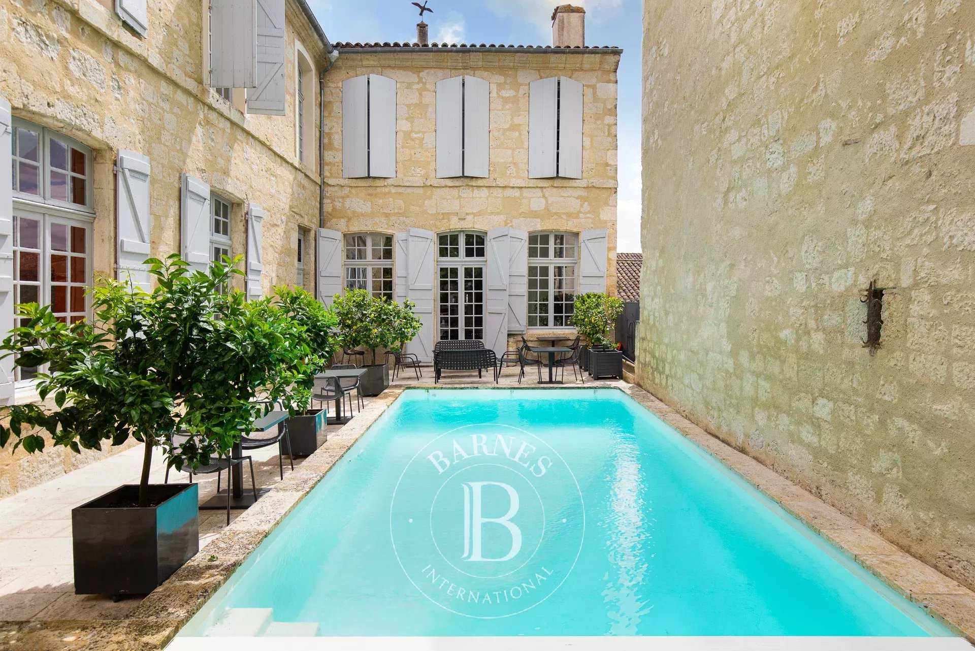 Lectoure  - Mansion 4 Bedrooms