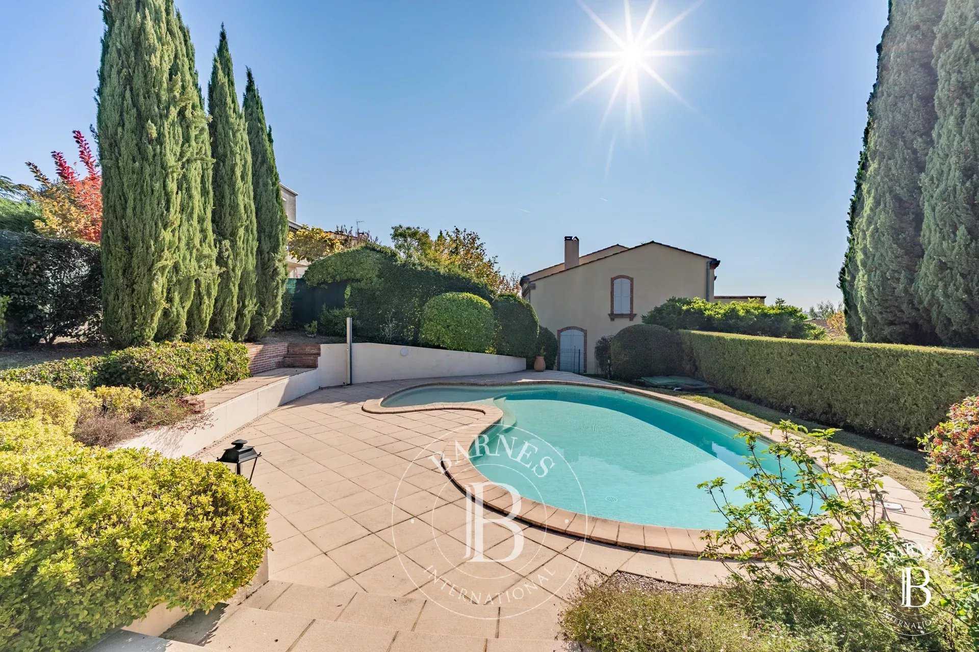 L'Union  - House 4 Bedrooms