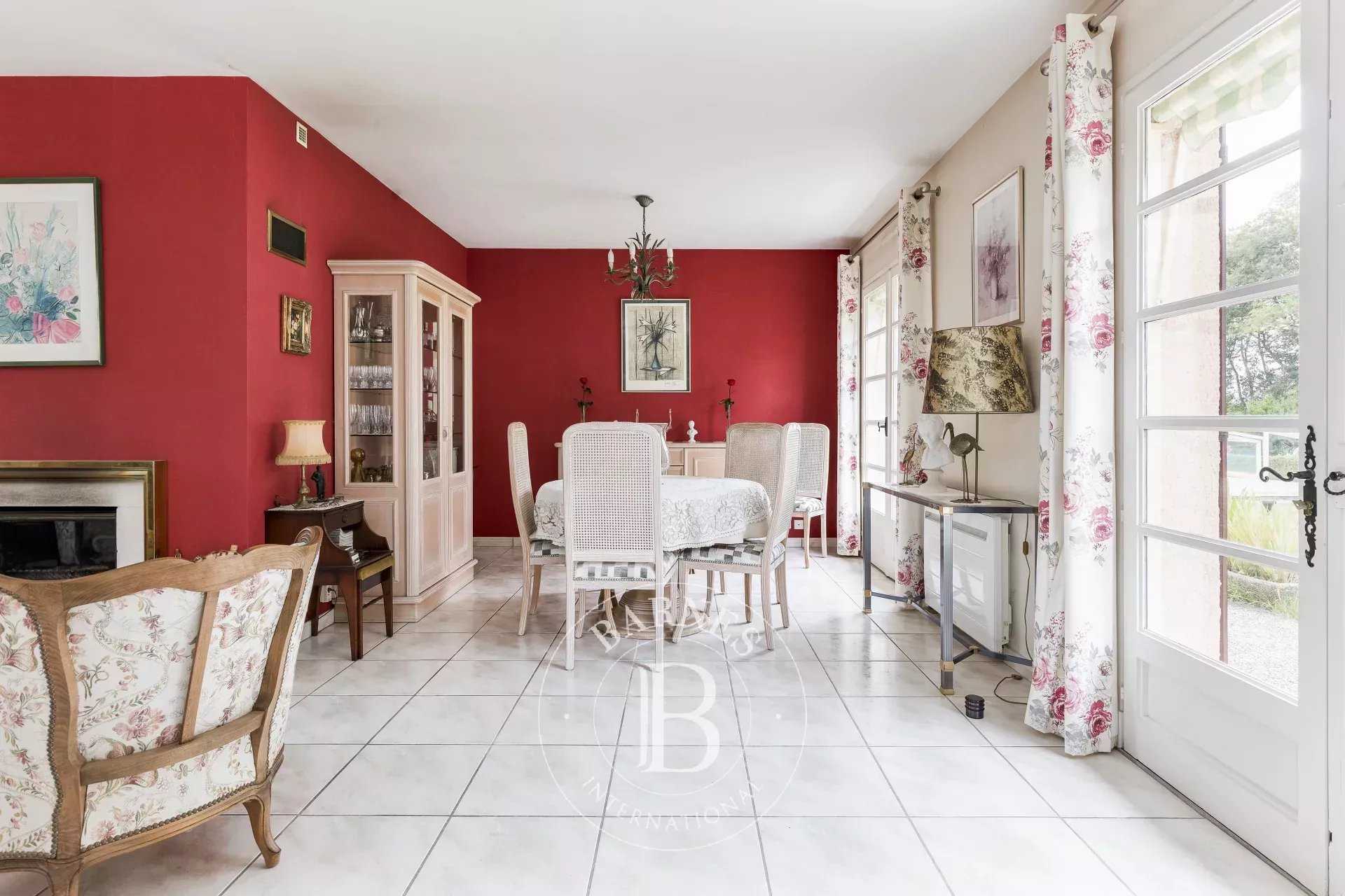 Pechbusque  - Maison 7 Pi&egrave;ces 3 Chambres