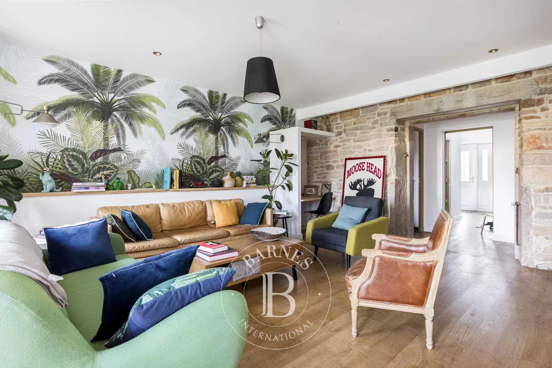 Saint-Antonin-Noble-Val  - Propriété 11 Pi&egrave;ces 5 Chambres