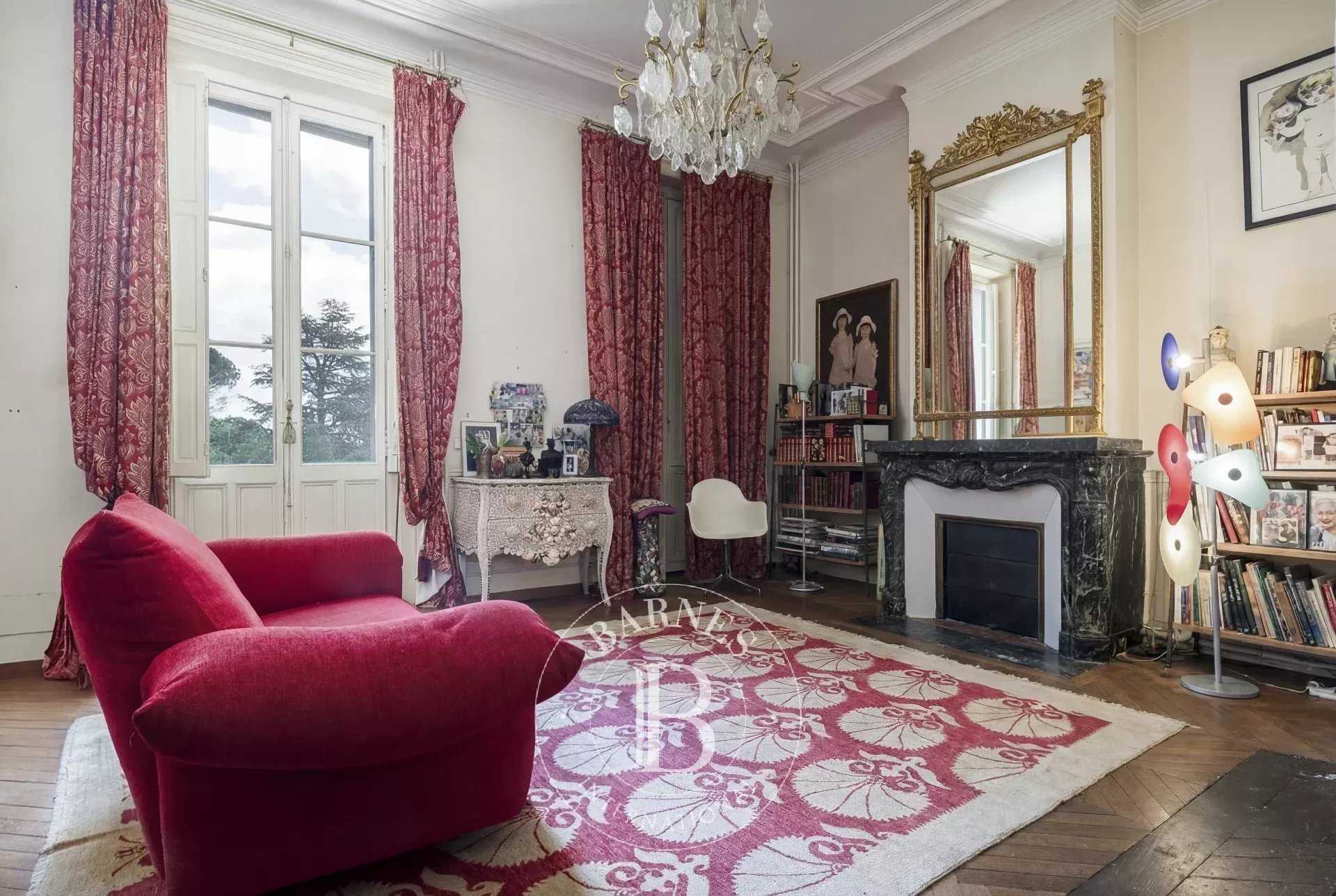 Rouffiac-Tolosan  - Maison 10 Pi&egrave;ces 4 Chambres