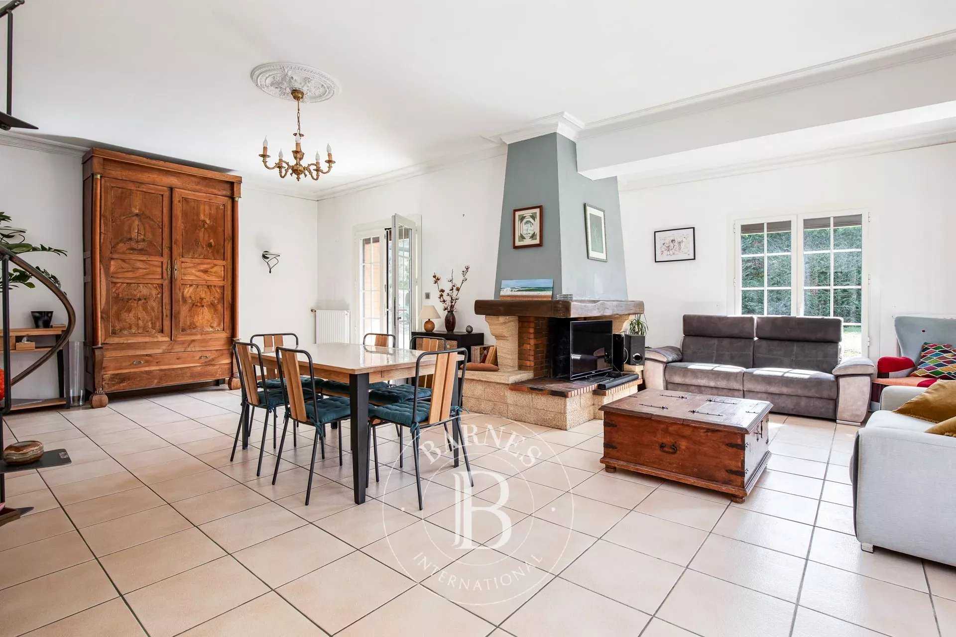 Cugnaux  - House 5 Bedrooms