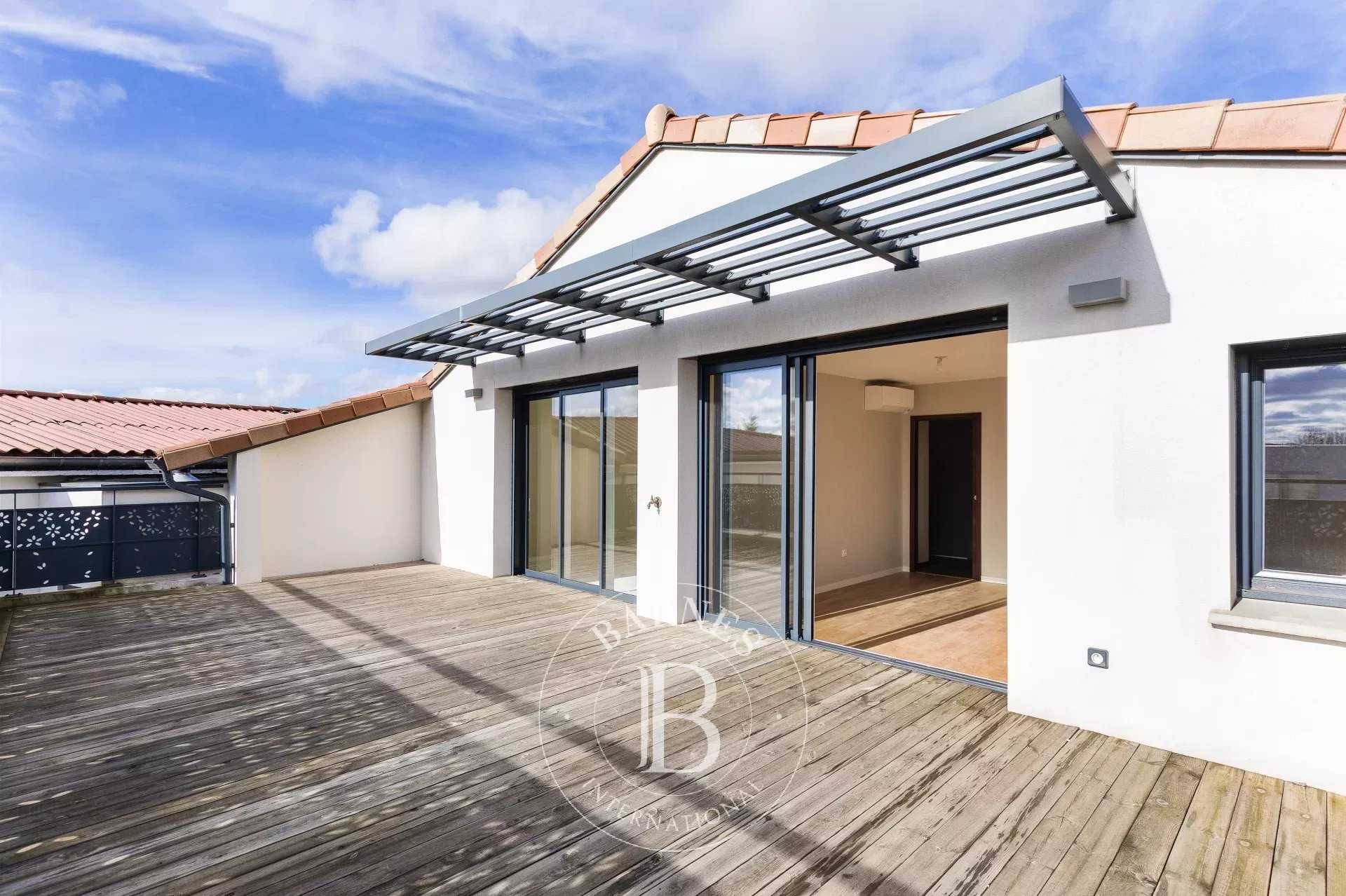 Toulouse  - Appartement 4 Pi&egrave;ces 4 Chambres