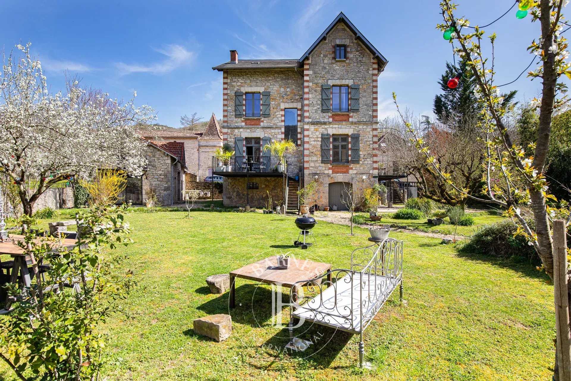 Maison de village Saint-Antonin-Noble-Val  -  ref 84499072 (picture 1)