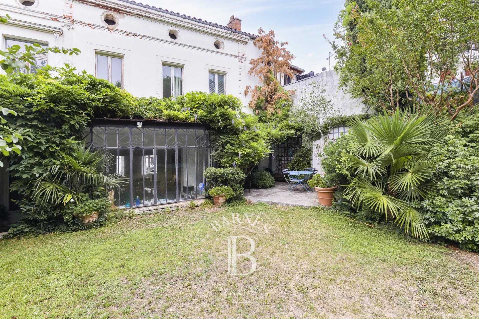 Villa Toulouse  -  ref 86185103 (picture 1)