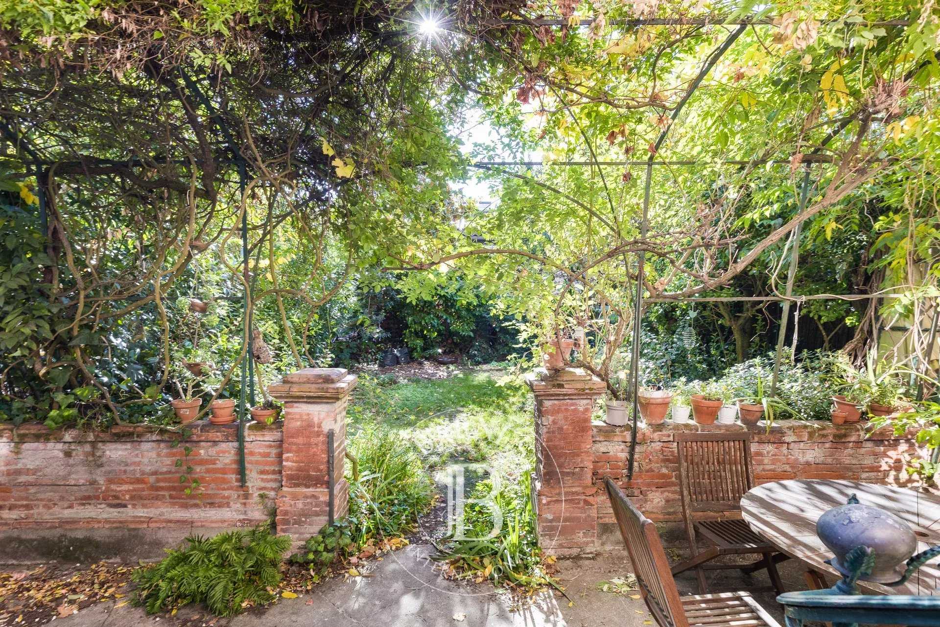 Townhouse Toulouse  -  ref 86427134 (picture 1)