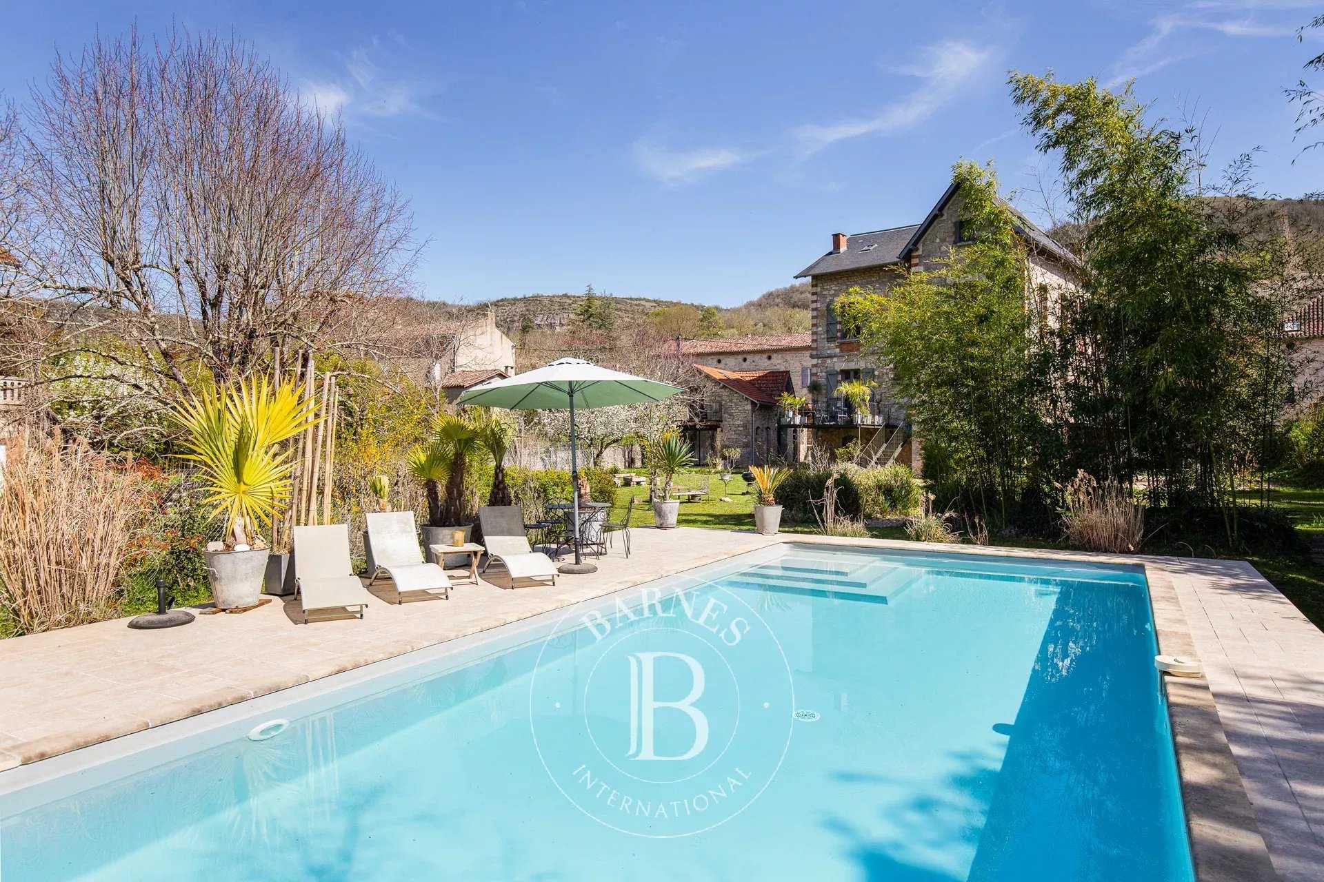 Maison de village Saint-Antonin-Noble-Val  -  ref 84499072 (picture 1)