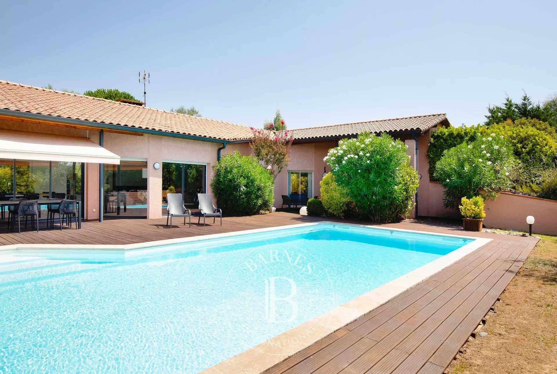 House Vigoulet-Auzil  -  ref 84306748 (picture 1)