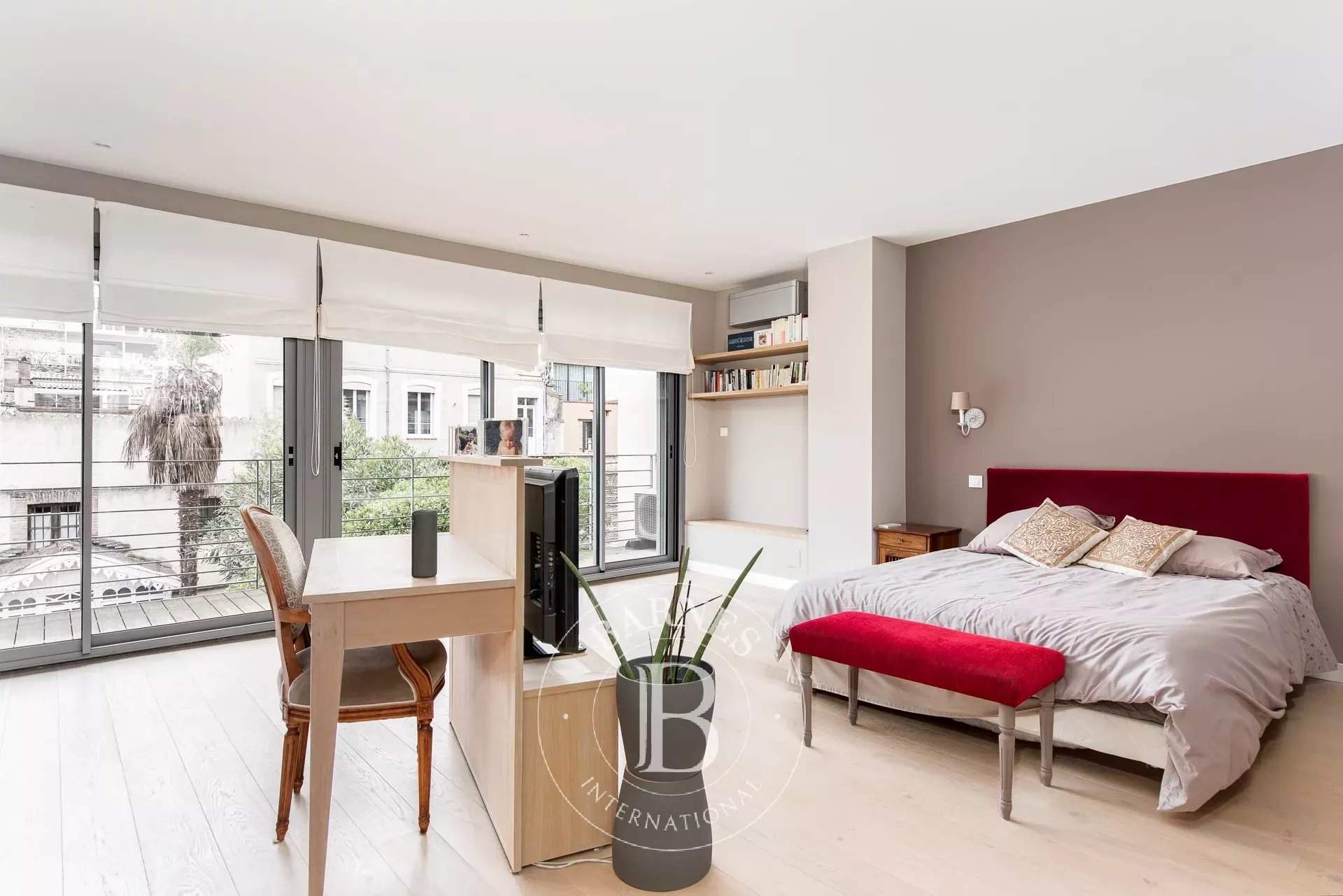 Toulouse  - Maison 8 Pi&egrave;ces 5 Chambres - picture 8