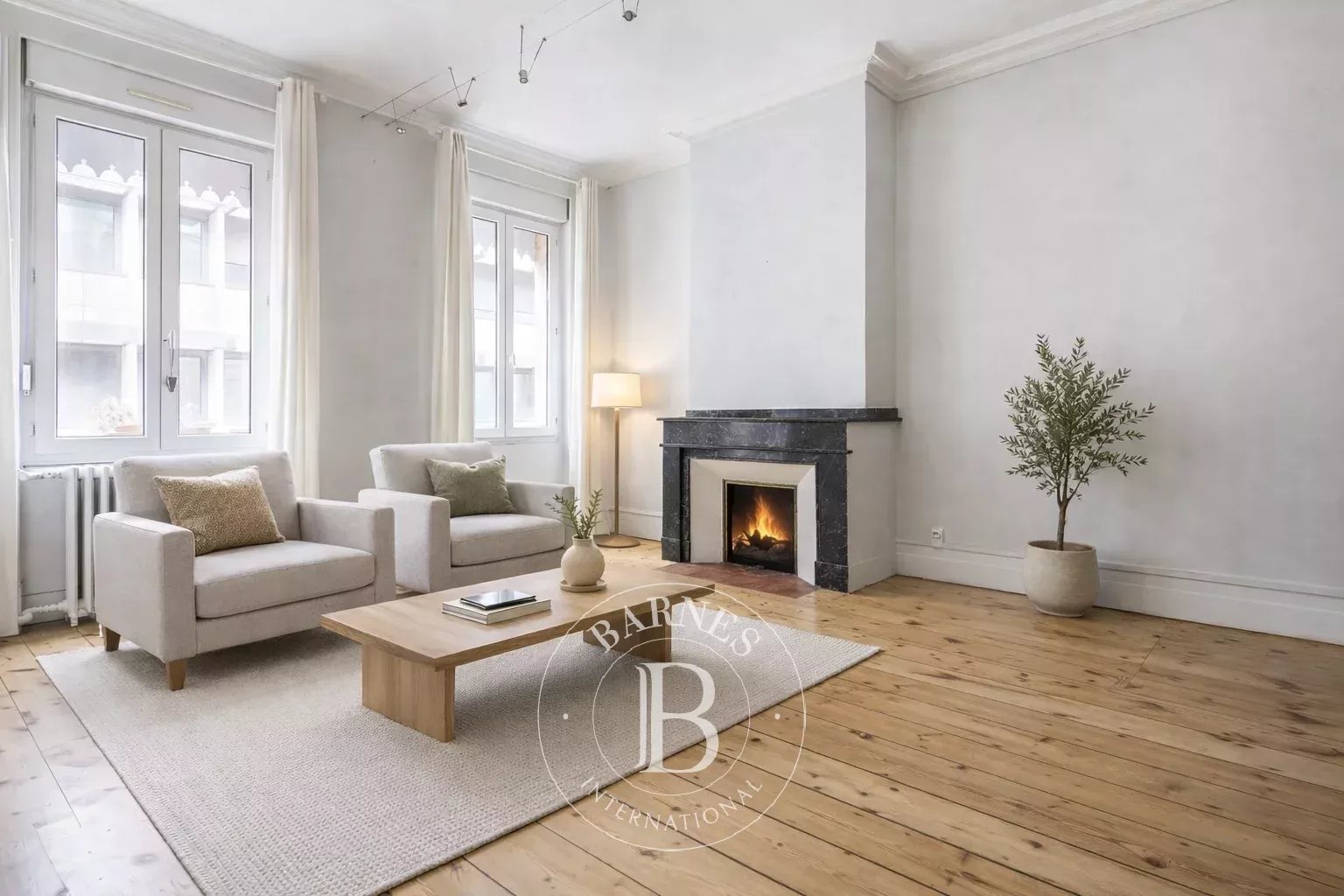 Toulouse  - Appartement 6 Pi&egrave;ces 3 Chambres - picture 1