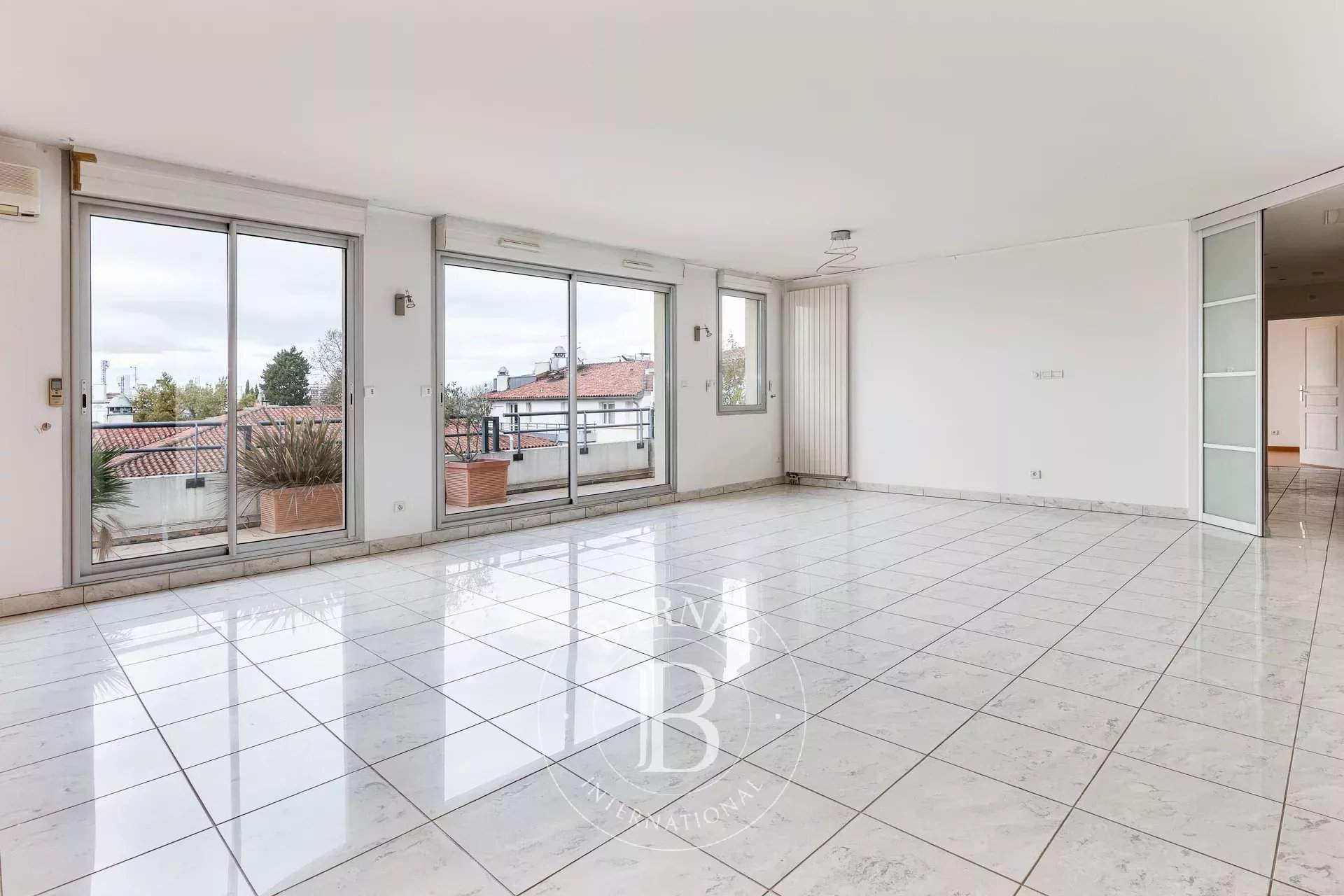 Toulouse  - Apartment 4 Bedrooms - picture 12