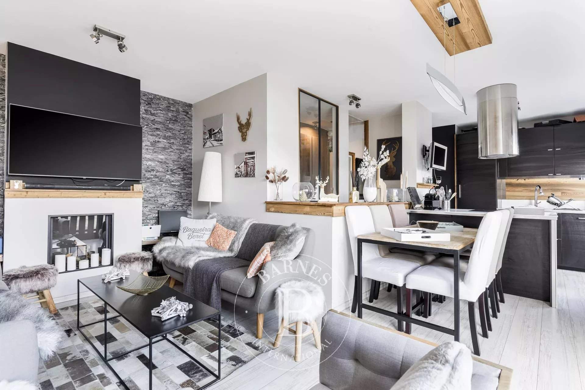 Saint-Lary-Soulan  - Chalet 7 Pi&egrave;ces 5 Chambres - picture 3