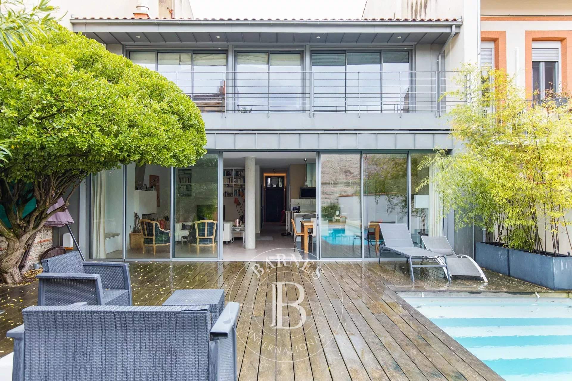 Toulouse  - Maison 8 Pi&egrave;ces 5 Chambres - picture 1