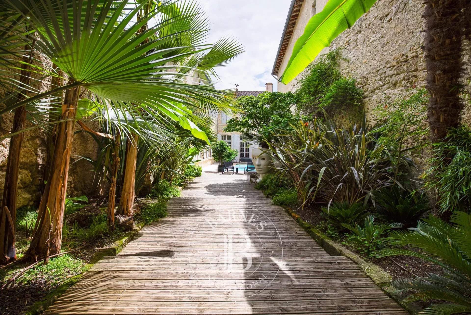 Lectoure  - Mansion 4 Bedrooms - picture 4