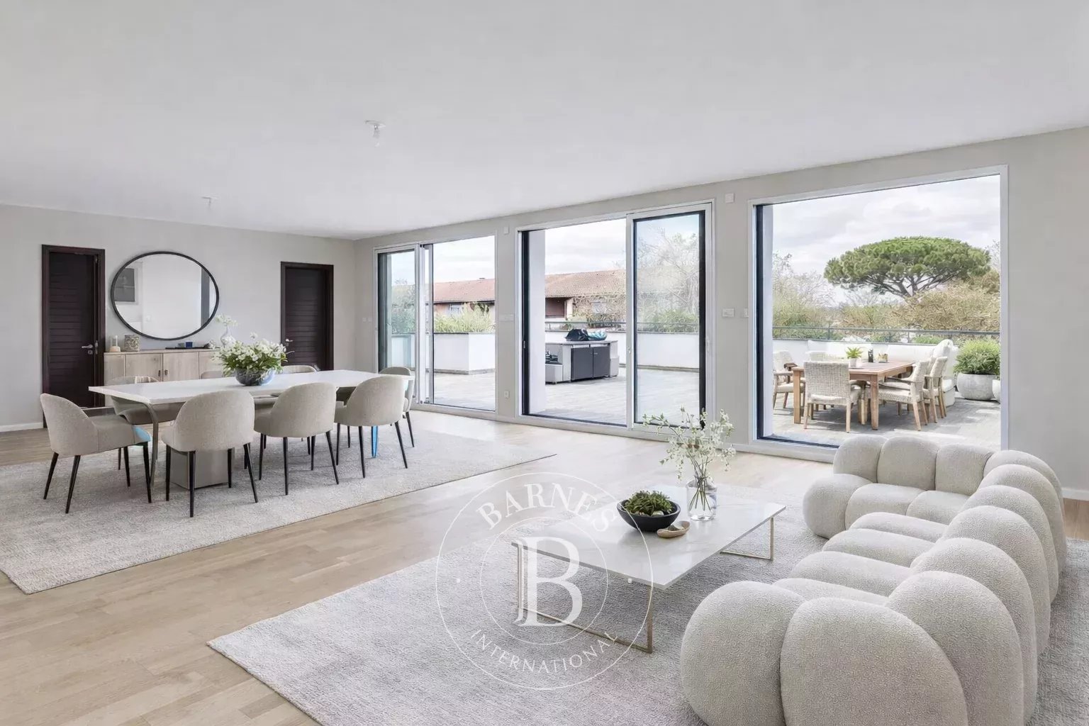 Toulouse  - Appartement 4 Pi&egrave;ces 4 Chambres - picture 2