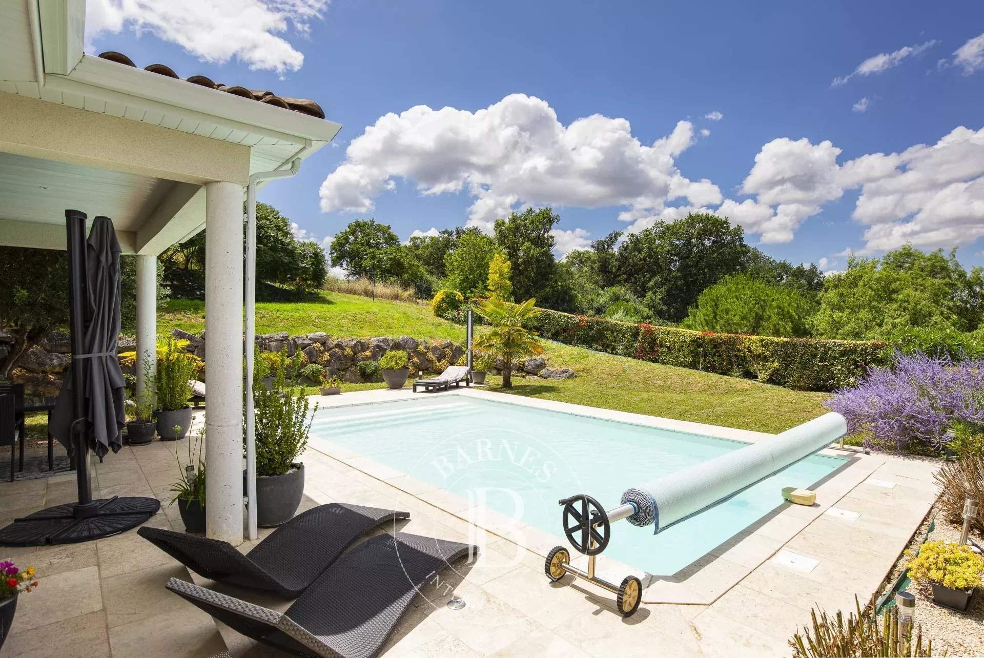 Montaigut-sur-Save  - Maison 5 Pi&egrave;ces 4 Chambres - picture 8