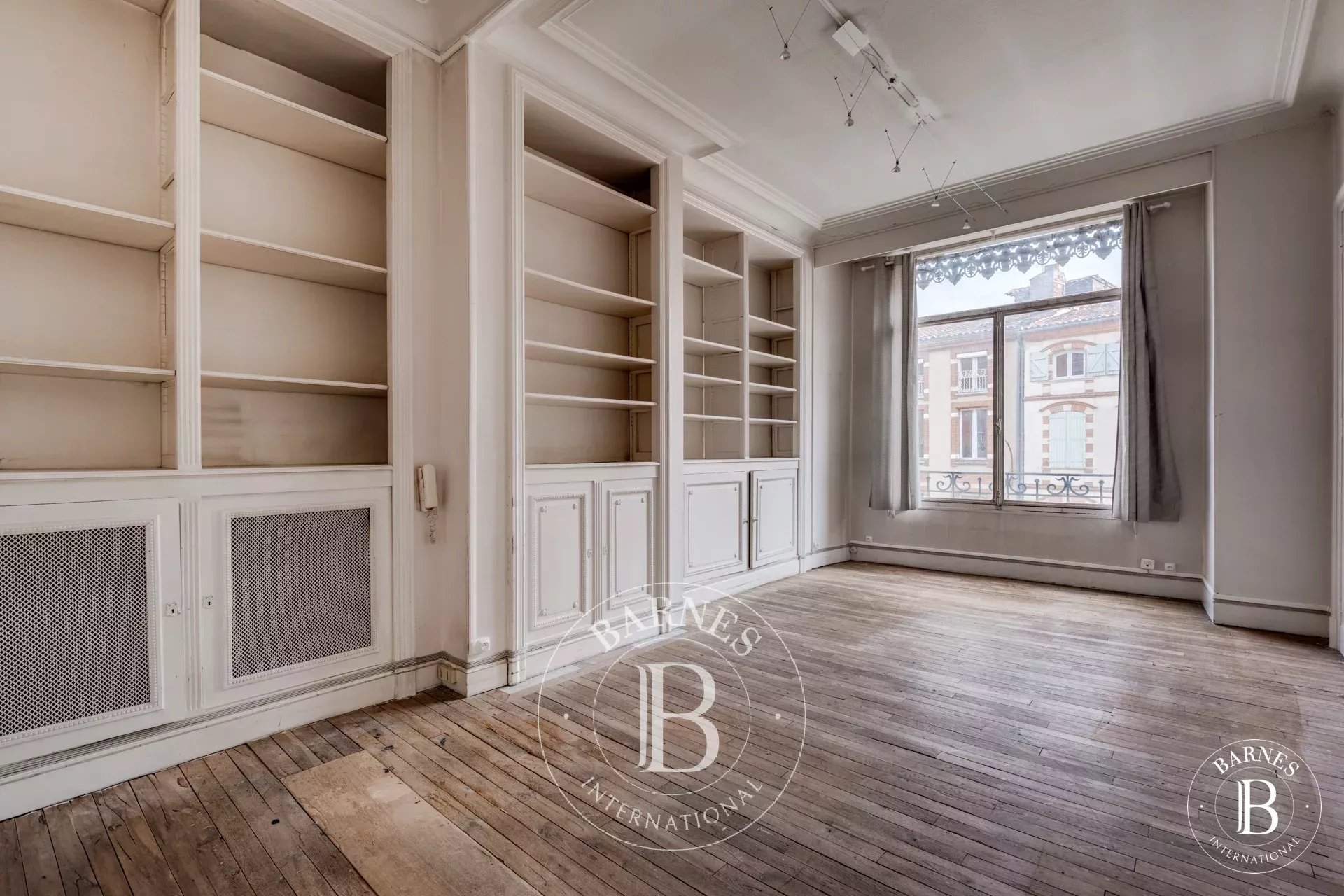 Toulouse  - Hôtel particulier 39 Pi&egrave;ces - picture 9