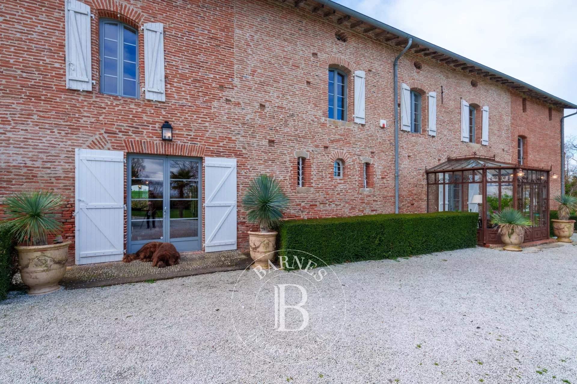 Toulouse  - Maison 9 Pi&egrave;ces 5 Chambres - picture 3