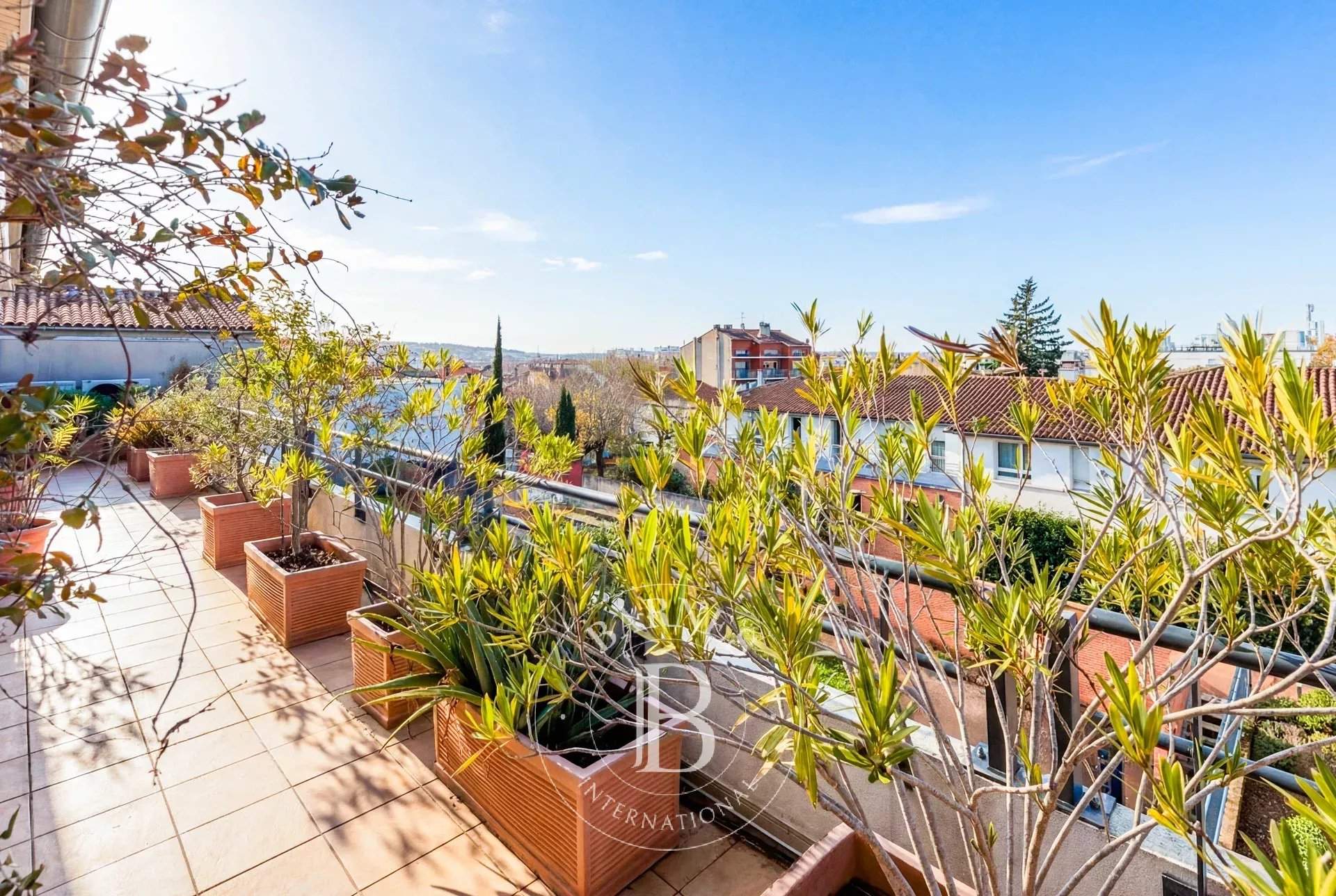 Toulouse  - Apartment 4 Bedrooms - picture 1