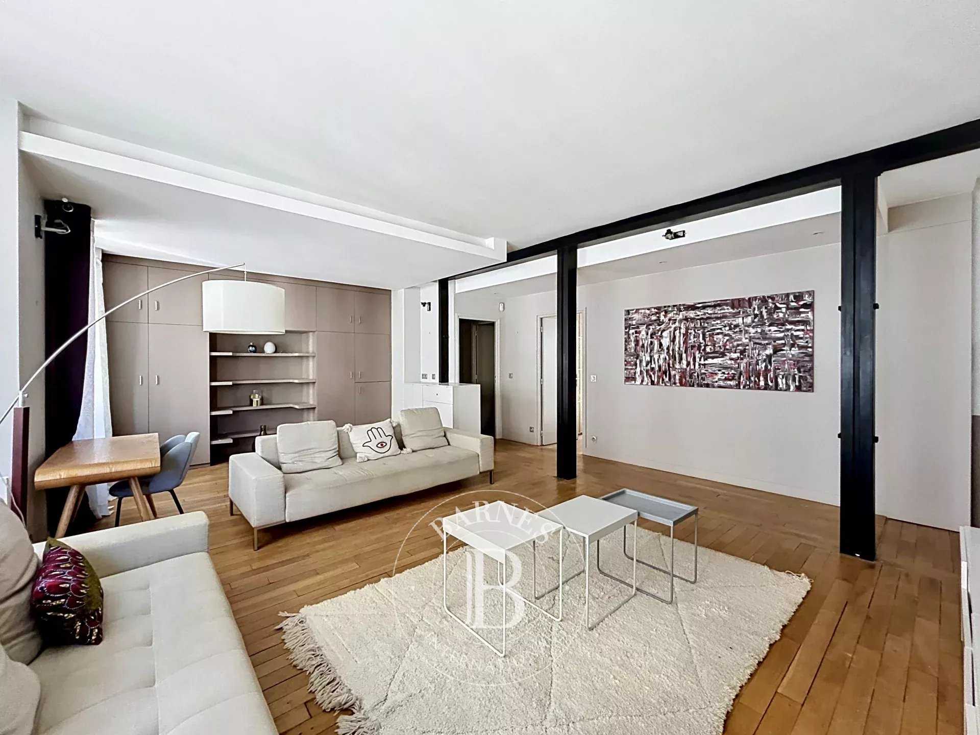 Paris  - Apartment 3 Bedrooms