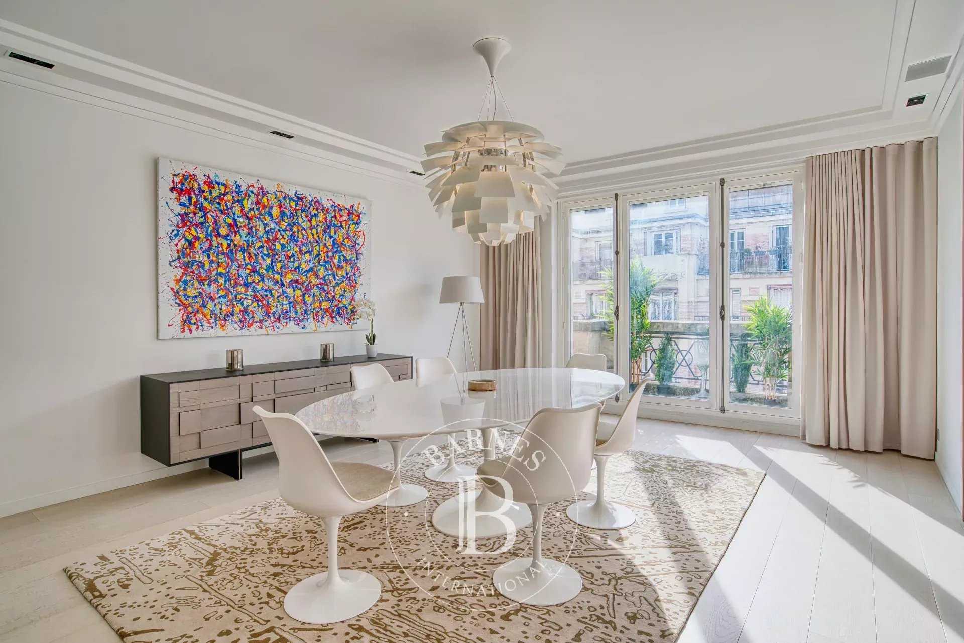 Paris  - Apartment 3 Bedrooms