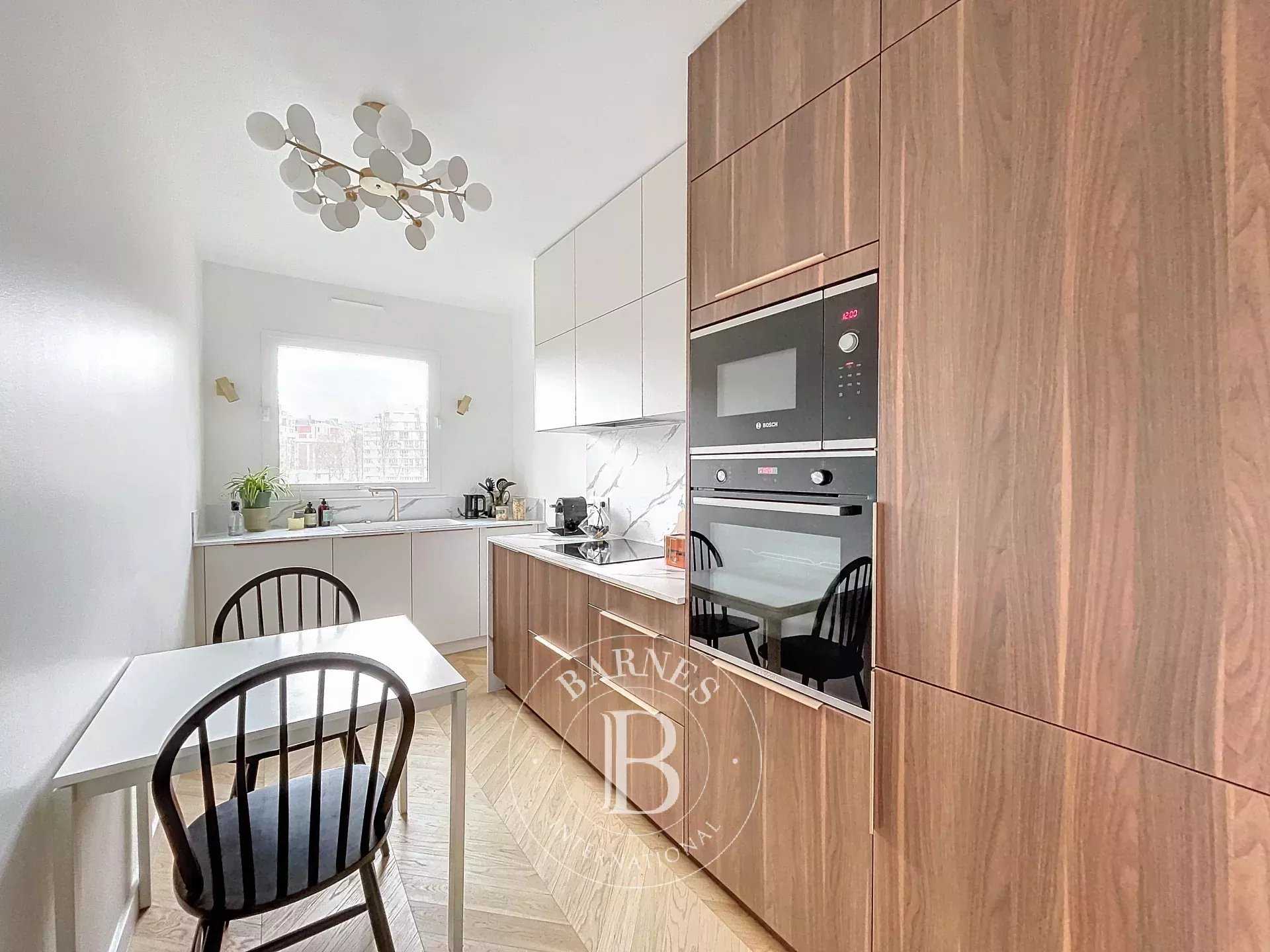 Paris  - Piso 3 Cuartos 2 Habitaciones