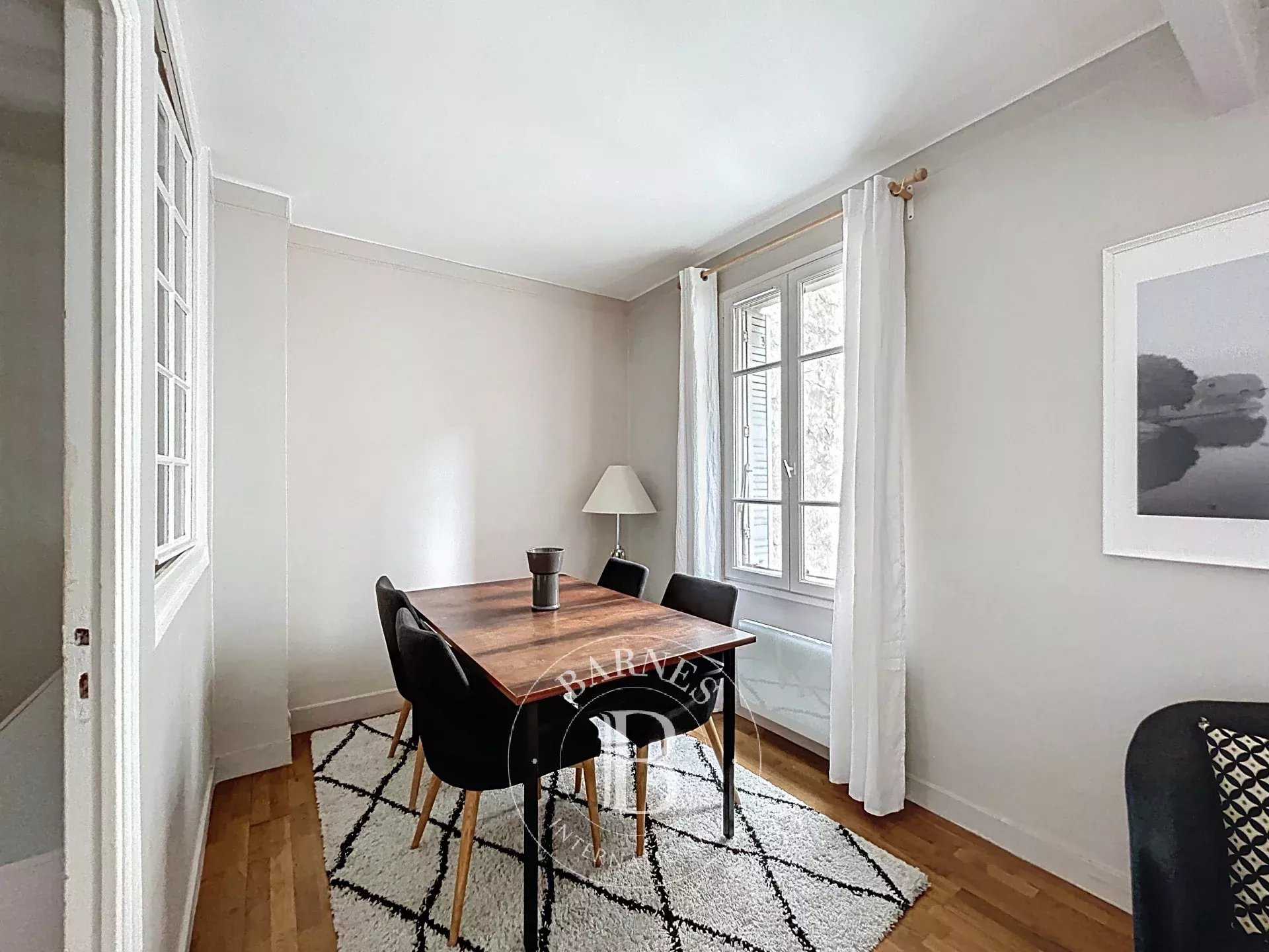 Paris  - Appartement 2 Pi&egrave;ces, 1 Chambre