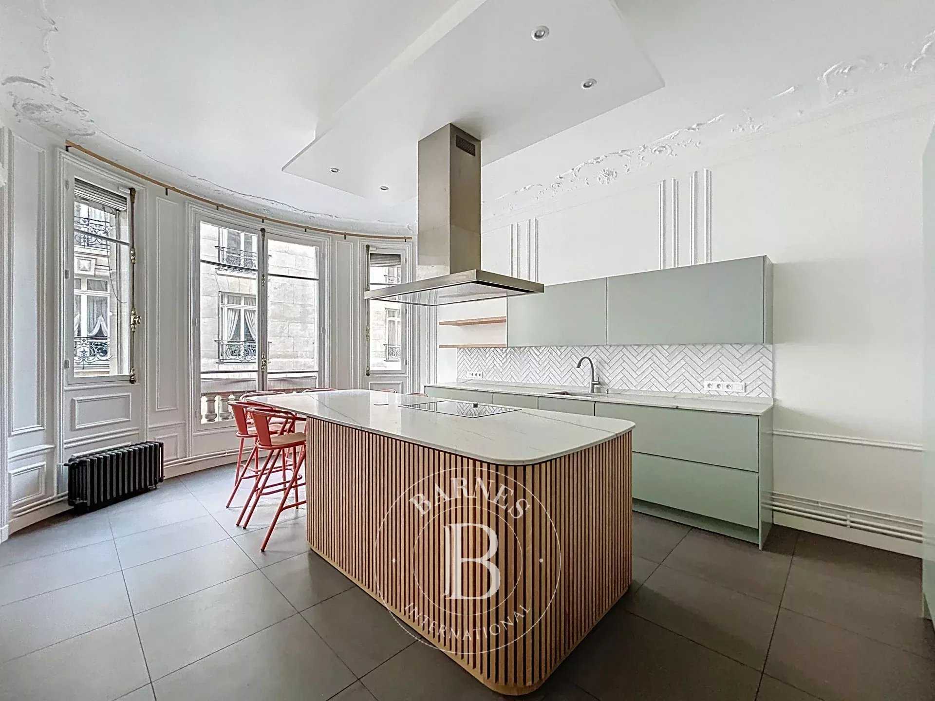 Paris  - Piso 7 Cuartos 4 Habitaciones