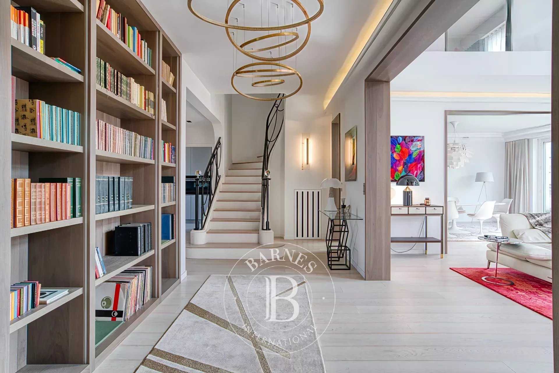 Paris  - Apartment 3 Bedrooms