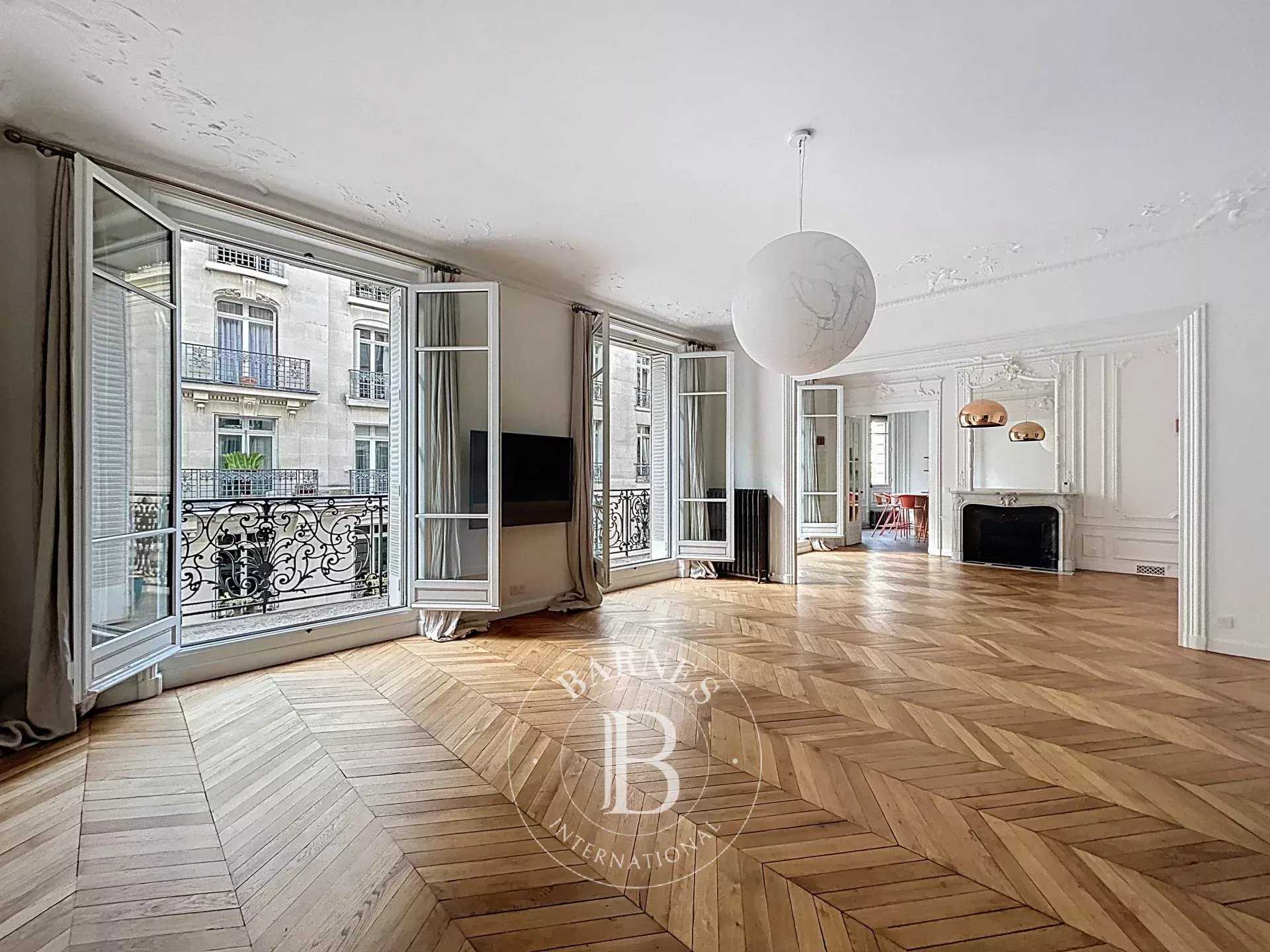 Paris  - Piso 7 Cuartos 4 Habitaciones