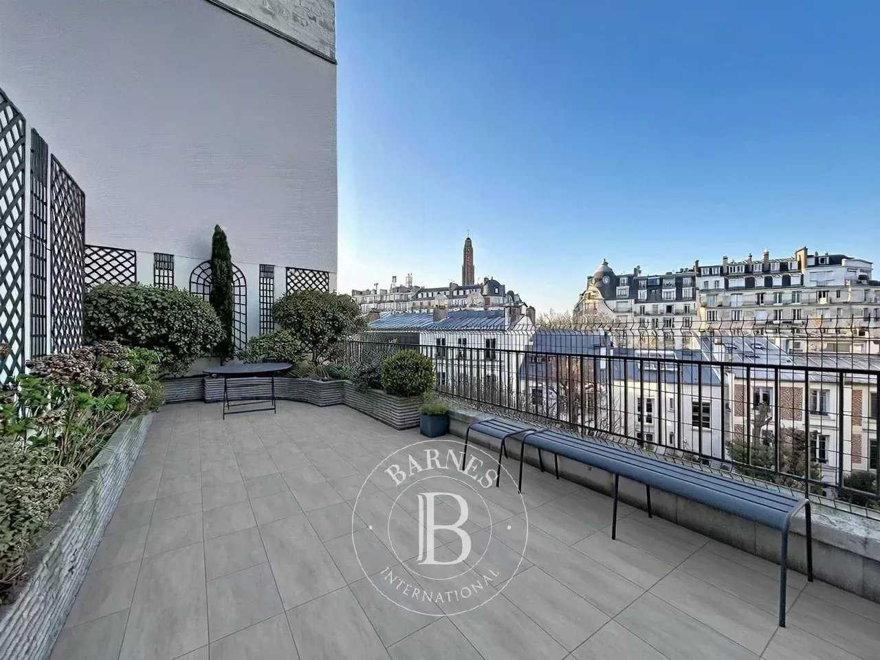 Paris  - Apartment 3 Bedrooms