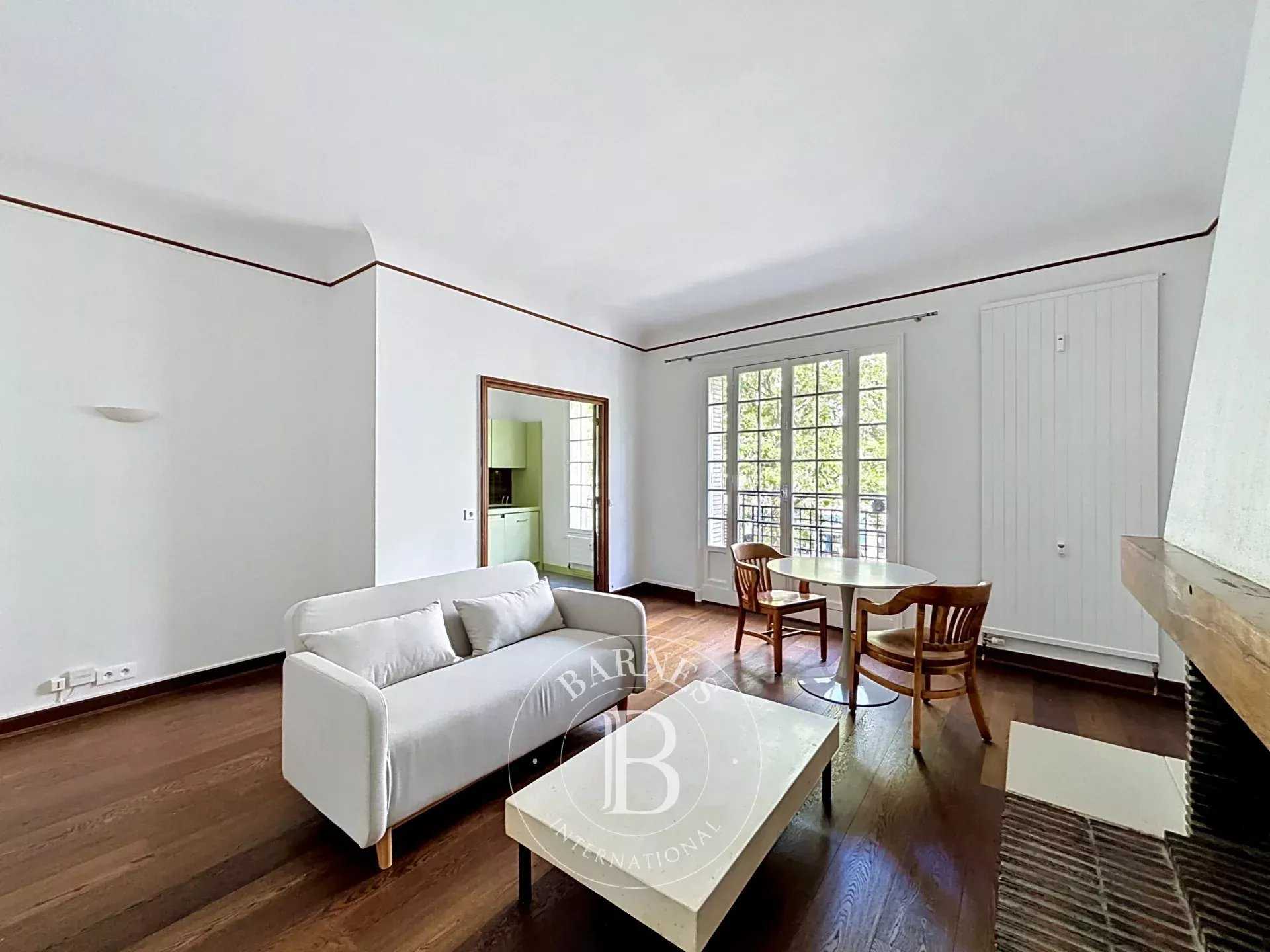 Apartment Paris 75017  -  ref 87083925 (picture 1)
