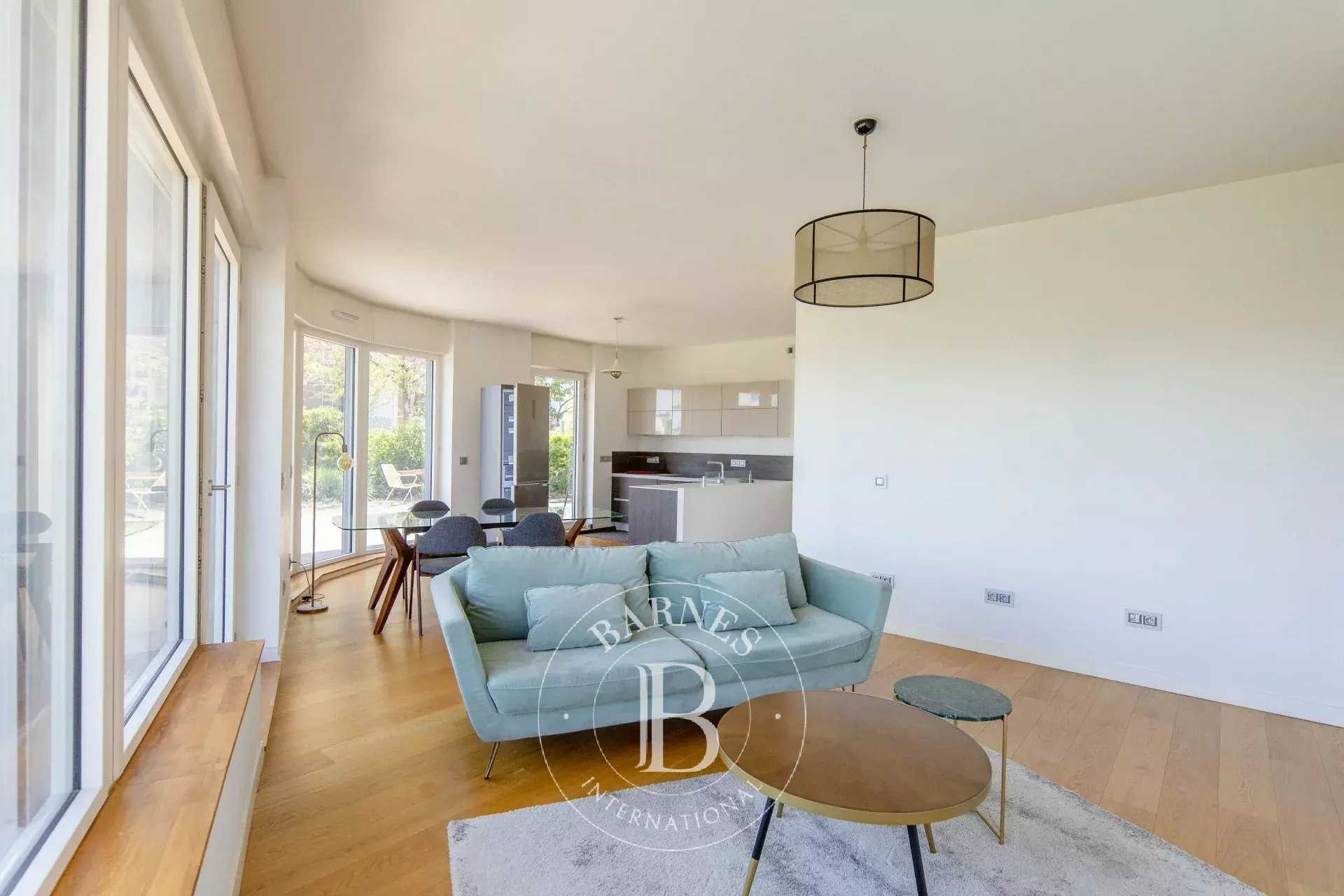 Appartement Paris 75017  -  ref 86881276 (picture 2)