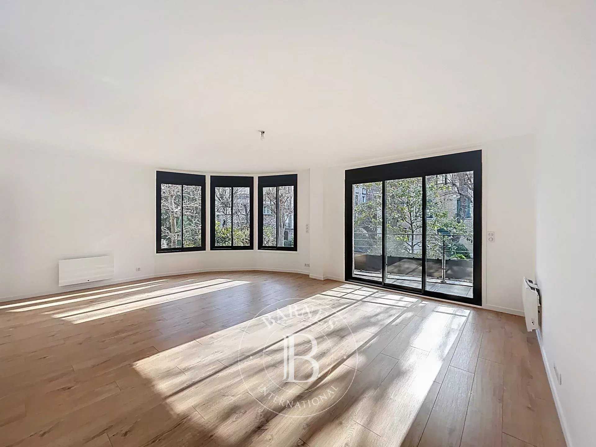 Apartment Paris 75017  -  ref 86649036 (picture 1)