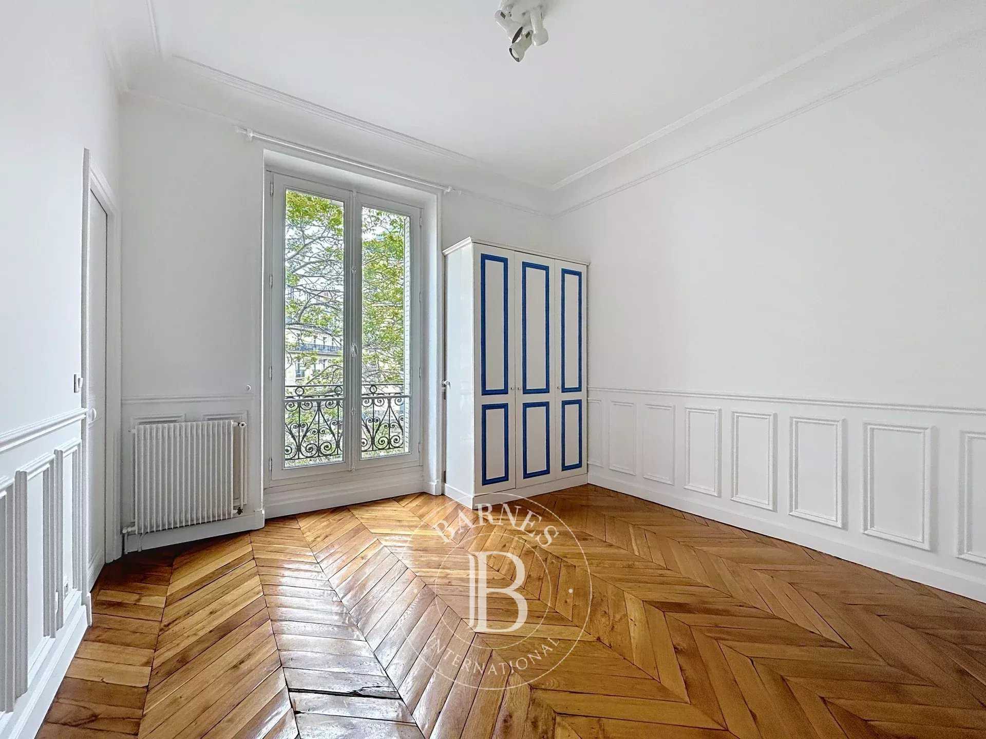 Appartement Paris 75017  -  ref 85842201 (picture 3)