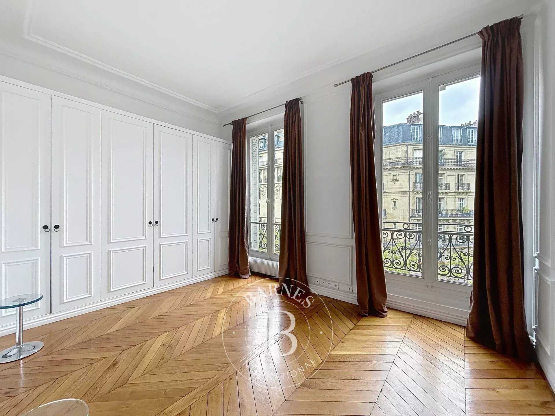 Appartement Paris 75017  -  ref 85842201 (picture 2)
