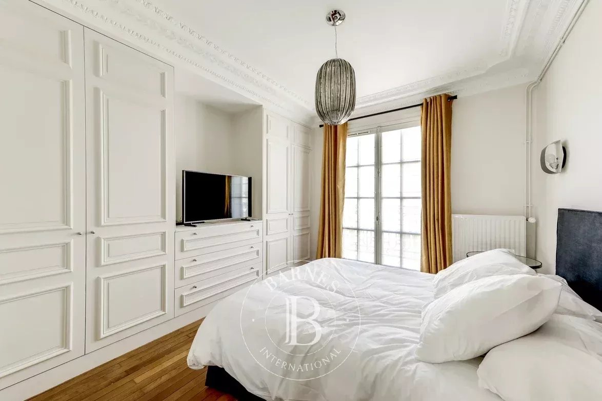 Paris  - Appartement 5 Pi&egrave;ces 3 Chambres - picture 11