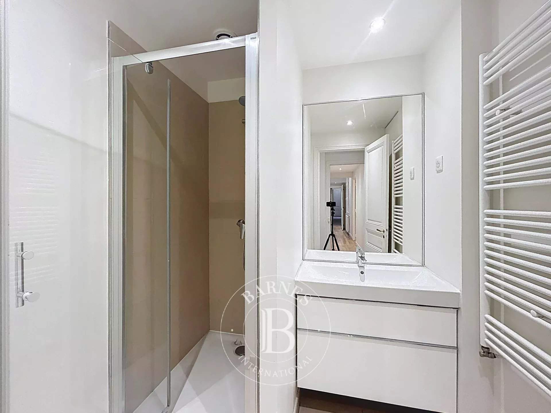 Paris  - Appartement 7 Pi&egrave;ces 4 Chambres - picture 10