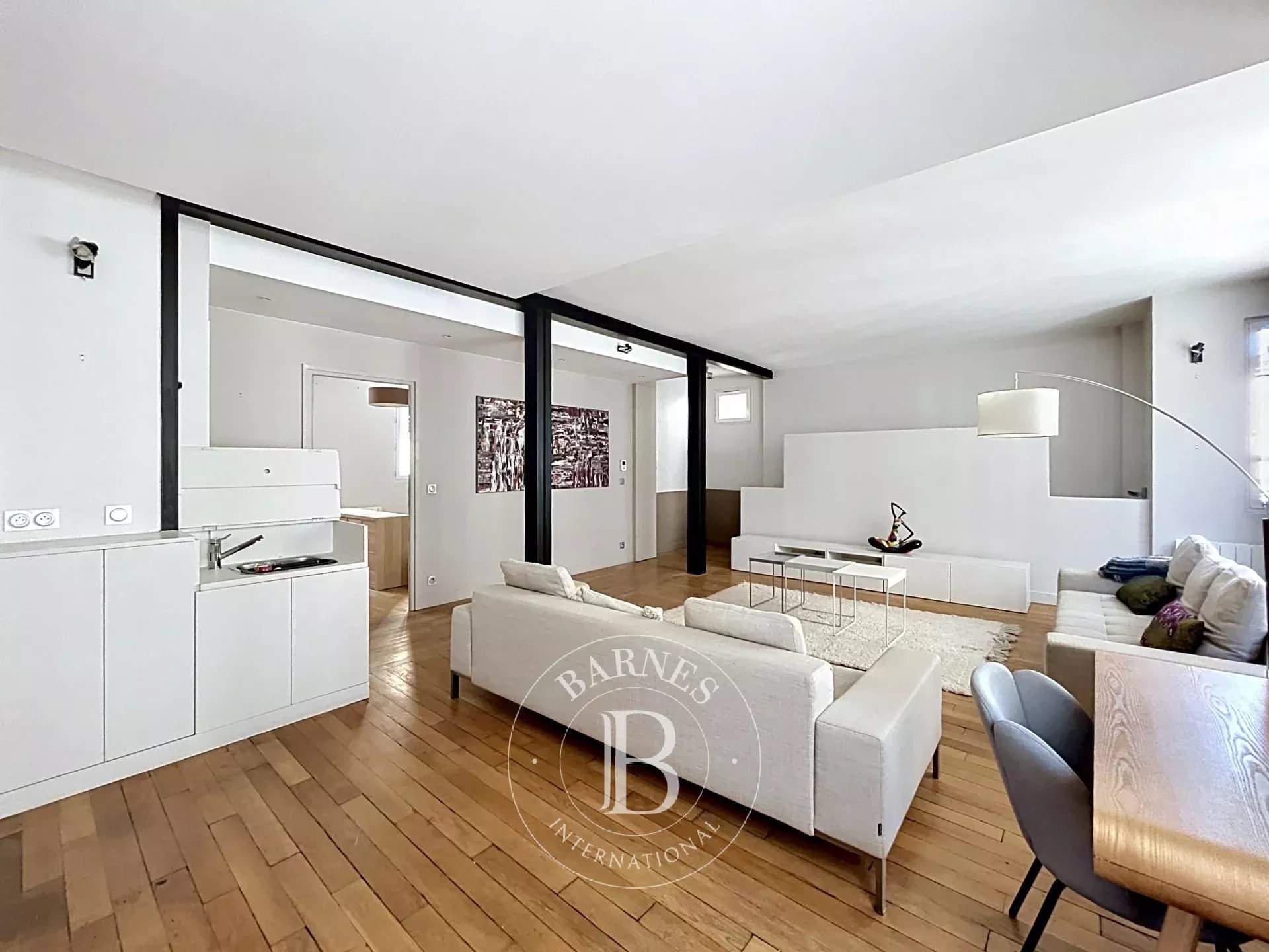 Paris  - Apartment 3 Bedrooms - picture 2