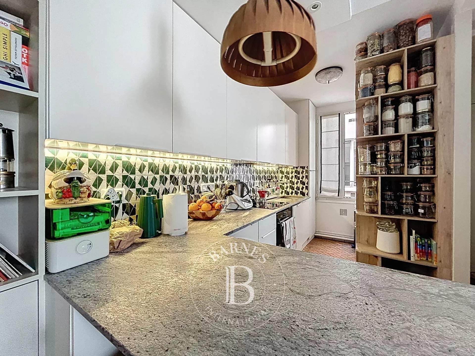 Paris  - Appartement 3 Pi&egrave;ces 2 Chambres - picture 4