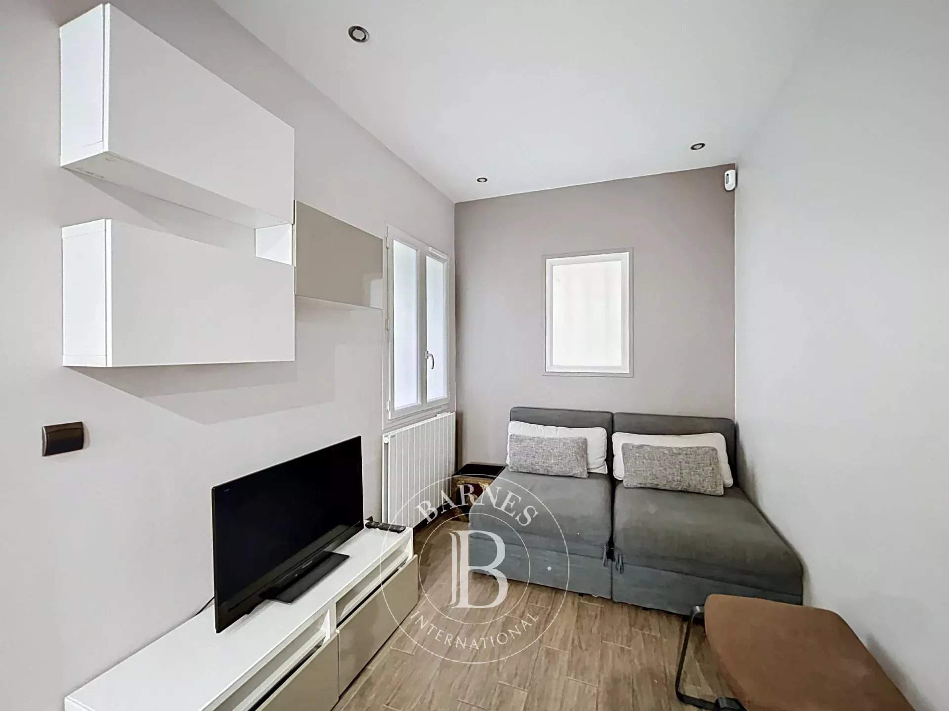 Paris  - Apartment 3 Bedrooms - picture 10