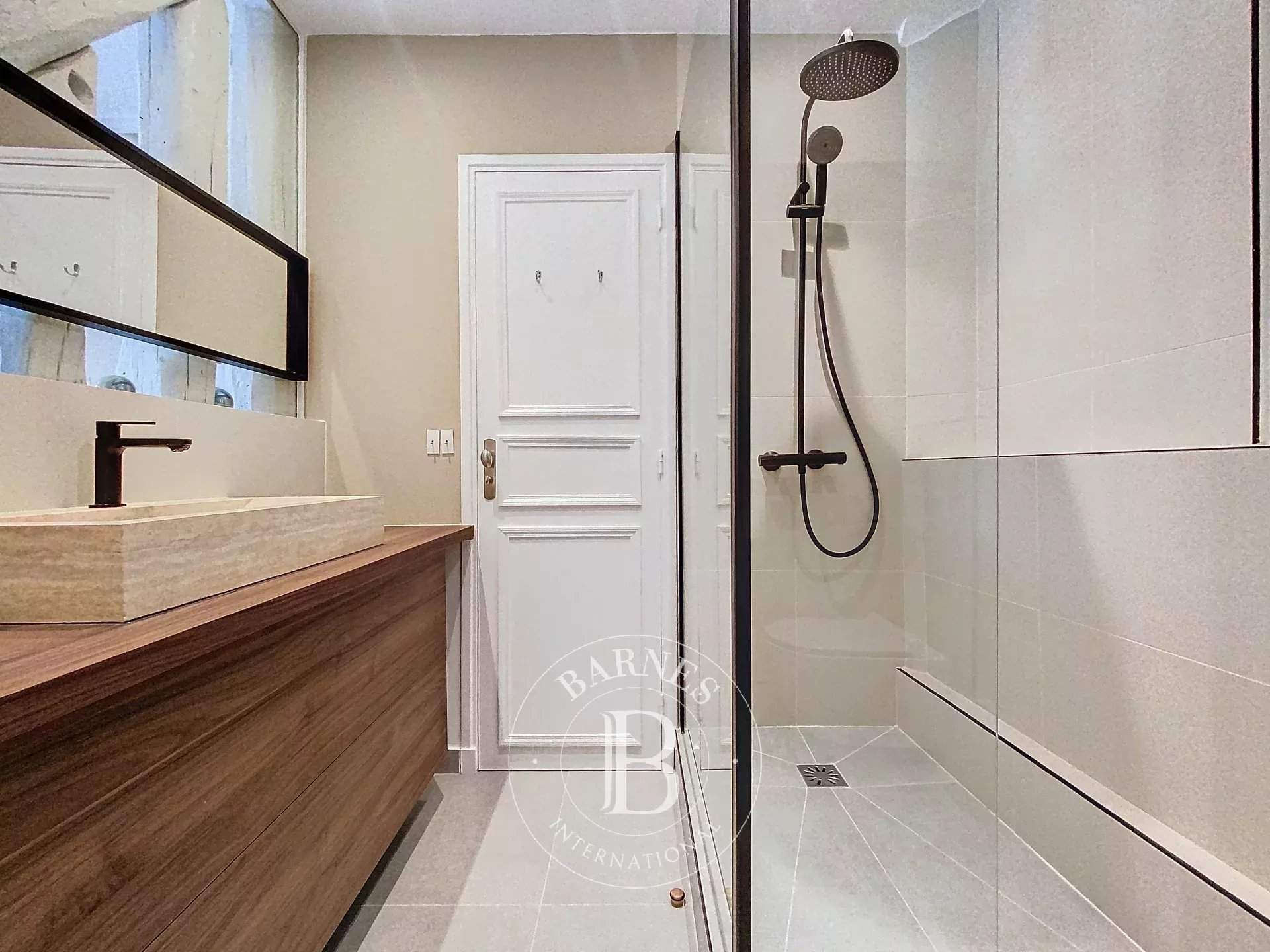 Paris  - Appartement 2 Pi&egrave;ces, 1 Chambre - picture 11