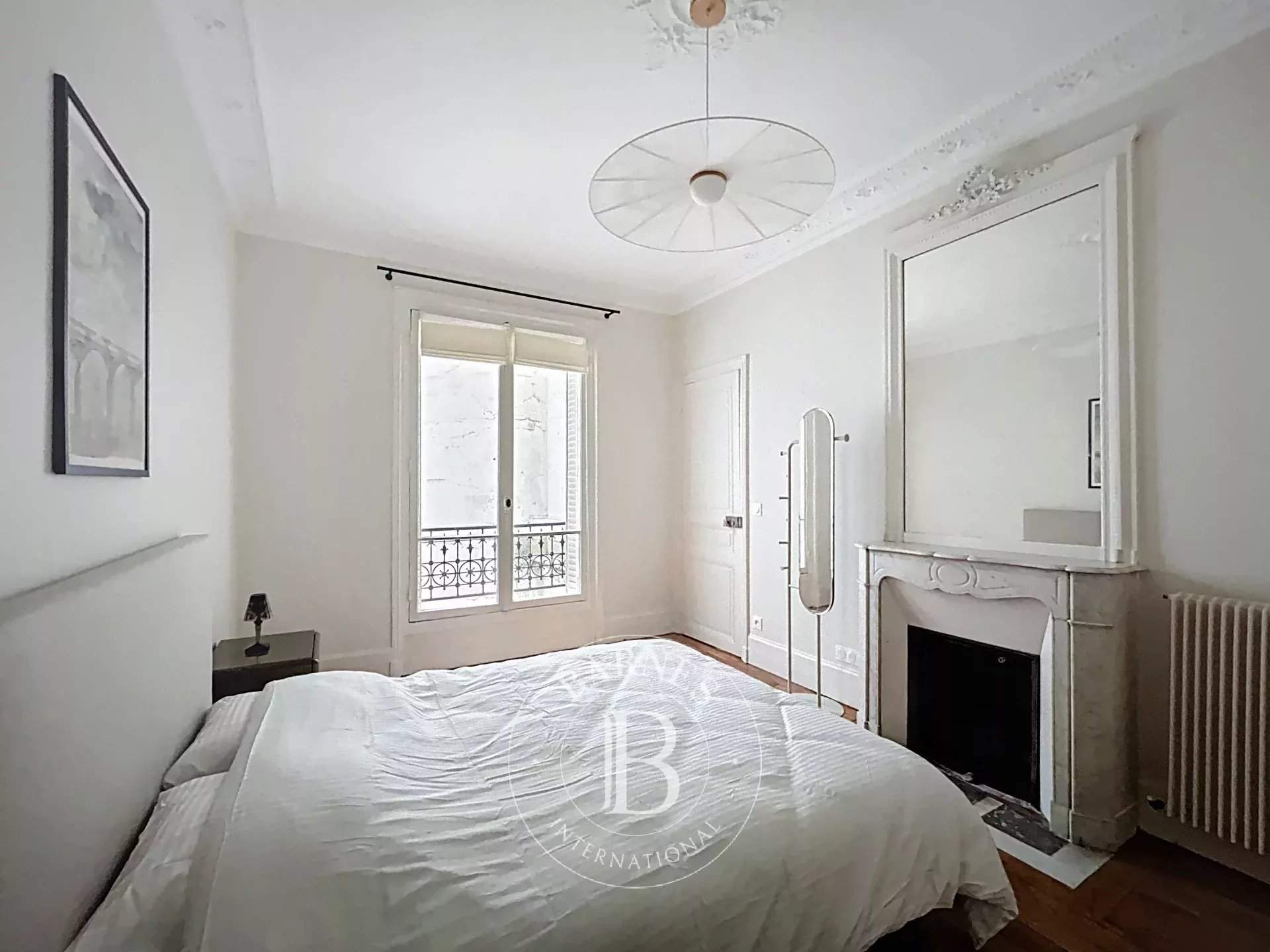 Paris  - Appartement 4 Pi&egrave;ces 2 Chambres - picture 7