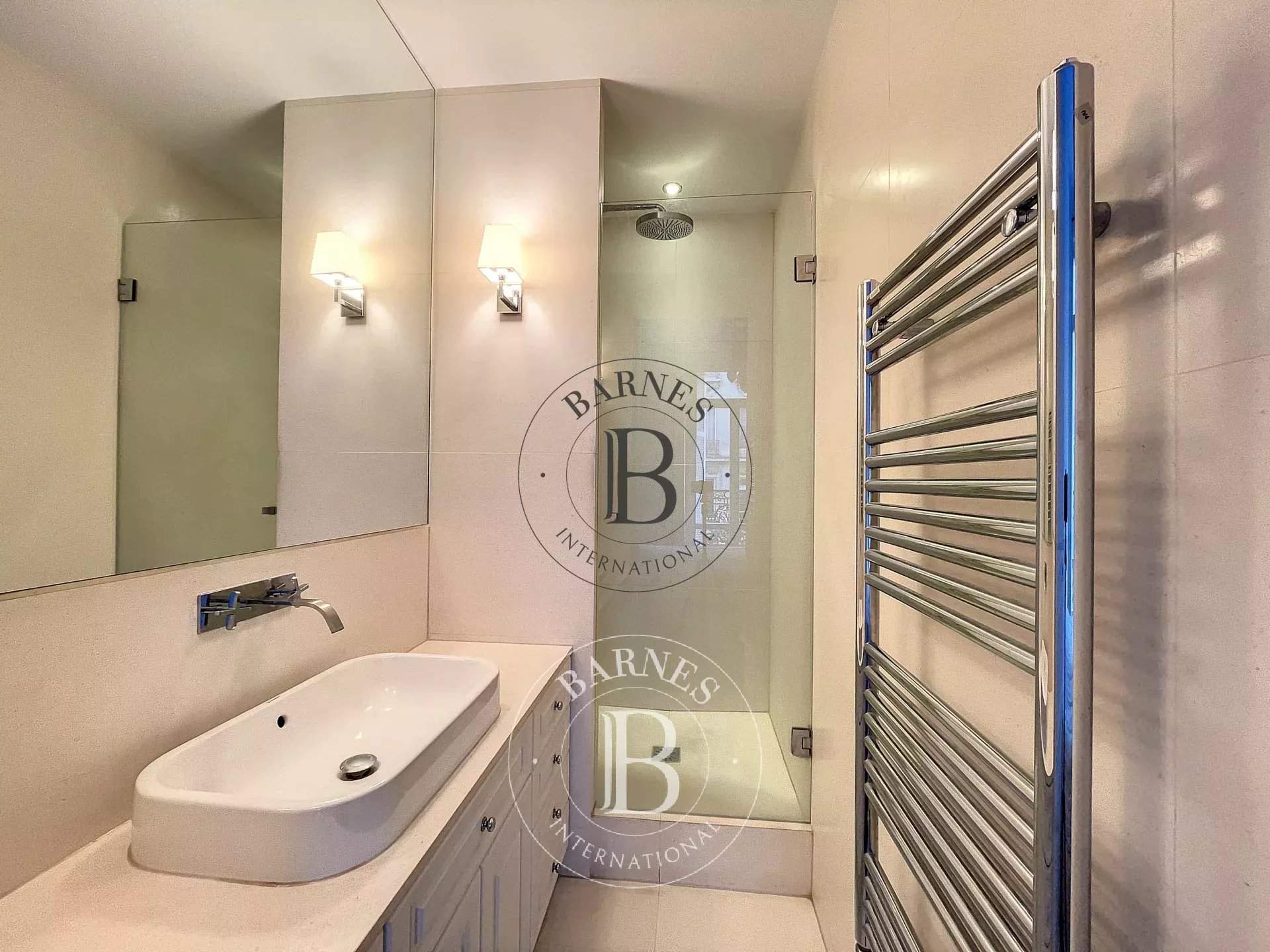 Paris  - Apartment 3 Bedrooms - picture 7