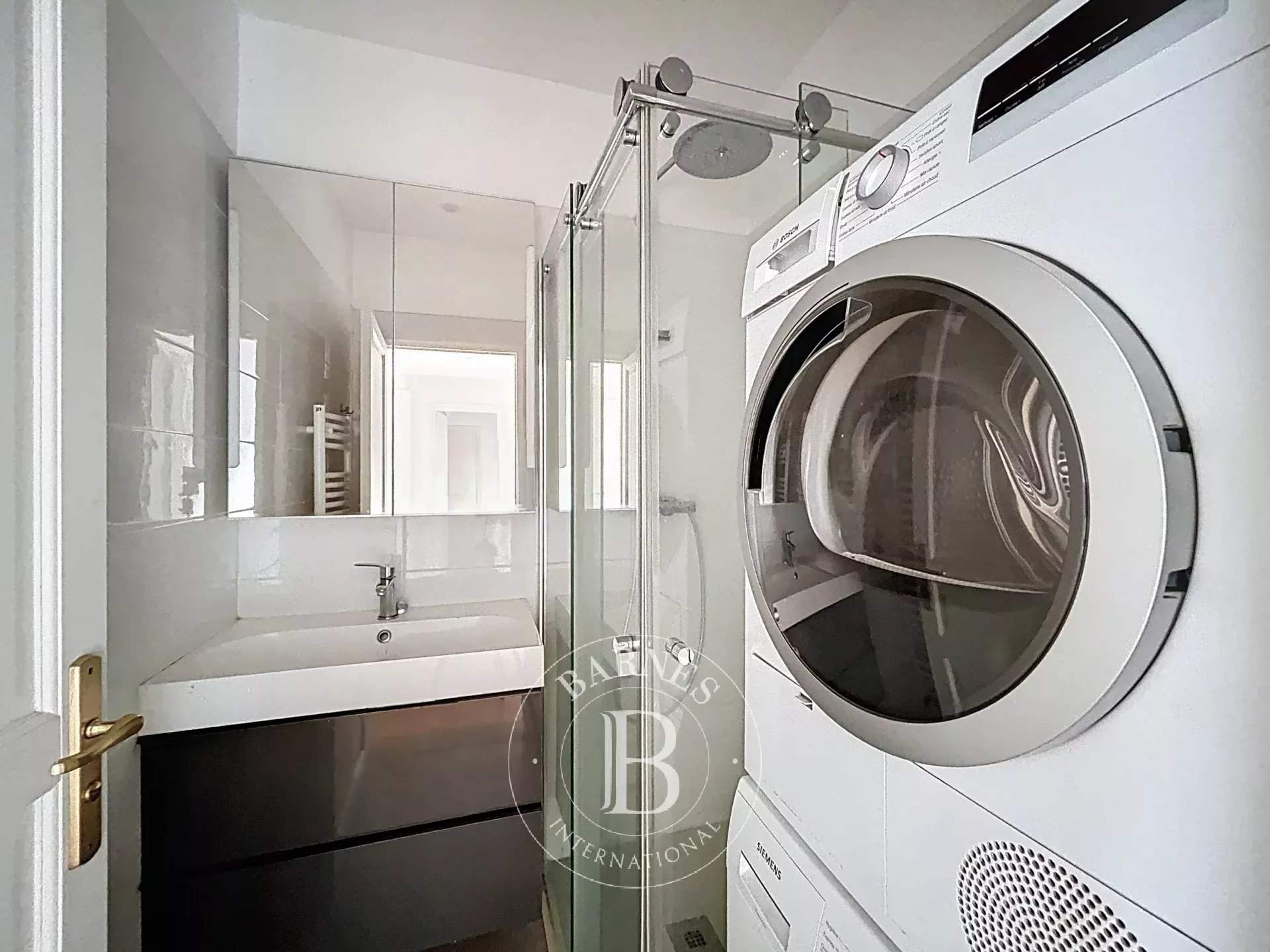 Paris  - Apartment 3 Bedrooms - picture 19