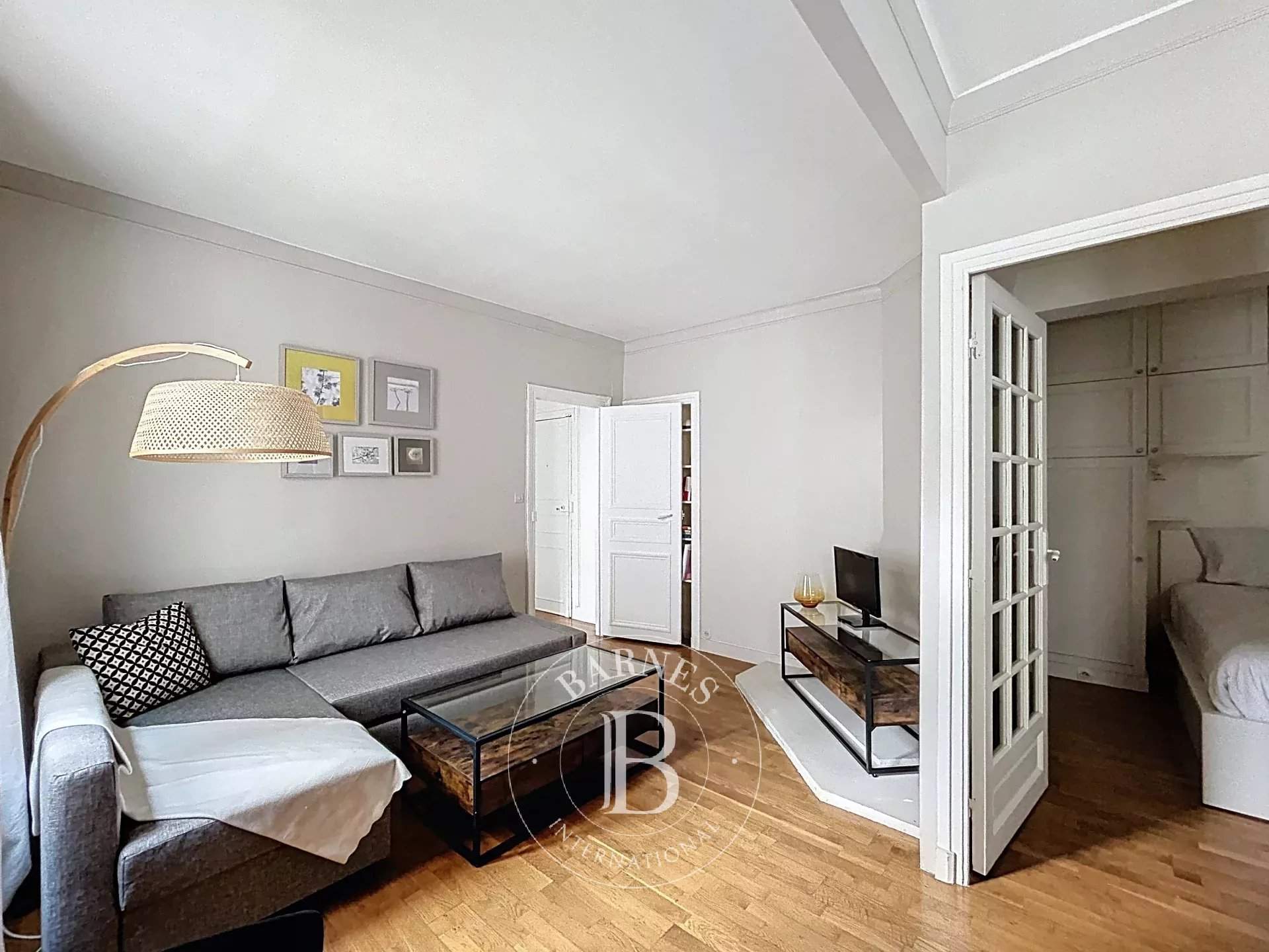 Paris  - Appartement 2 Pi&egrave;ces, 1 Chambre - picture 4