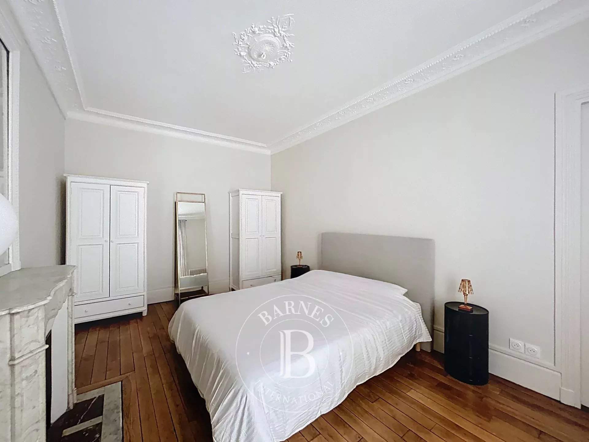 Paris  - Appartement 4 Pi&egrave;ces 2 Chambres - picture 8