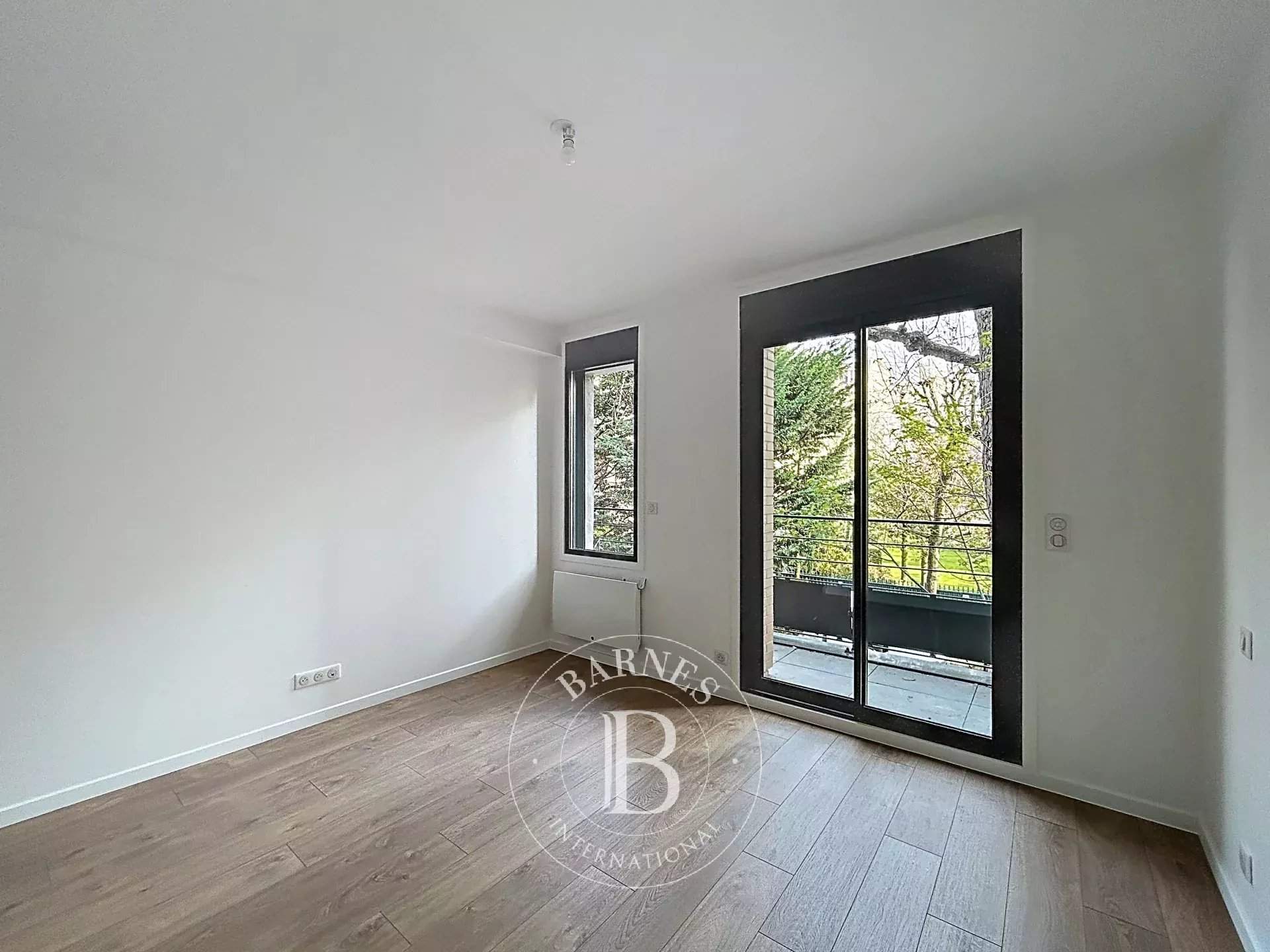 Paris  - Apartment 4 Bedrooms - picture 9