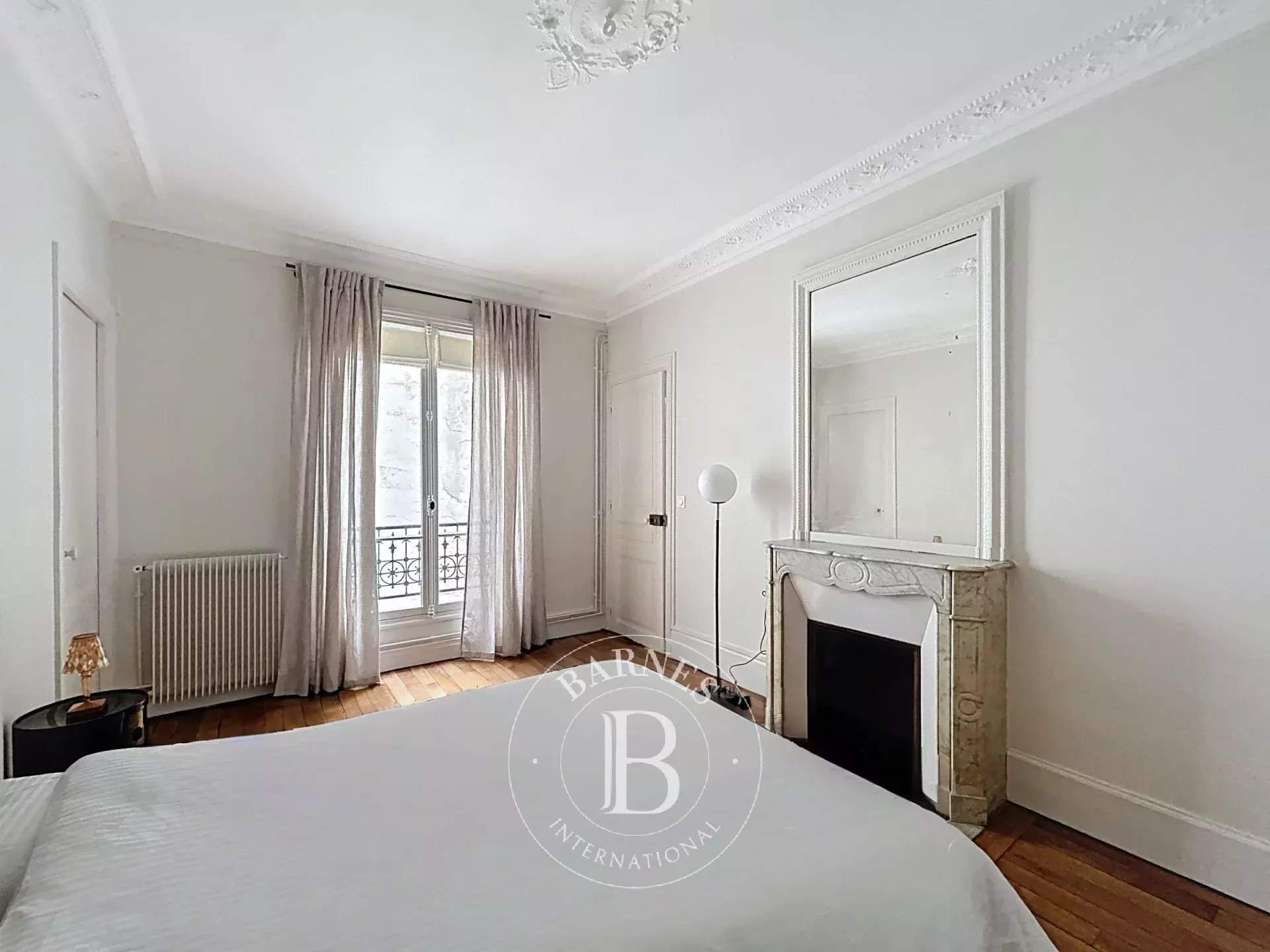 Paris  - Appartement 4 Pi&egrave;ces 2 Chambres - picture 7